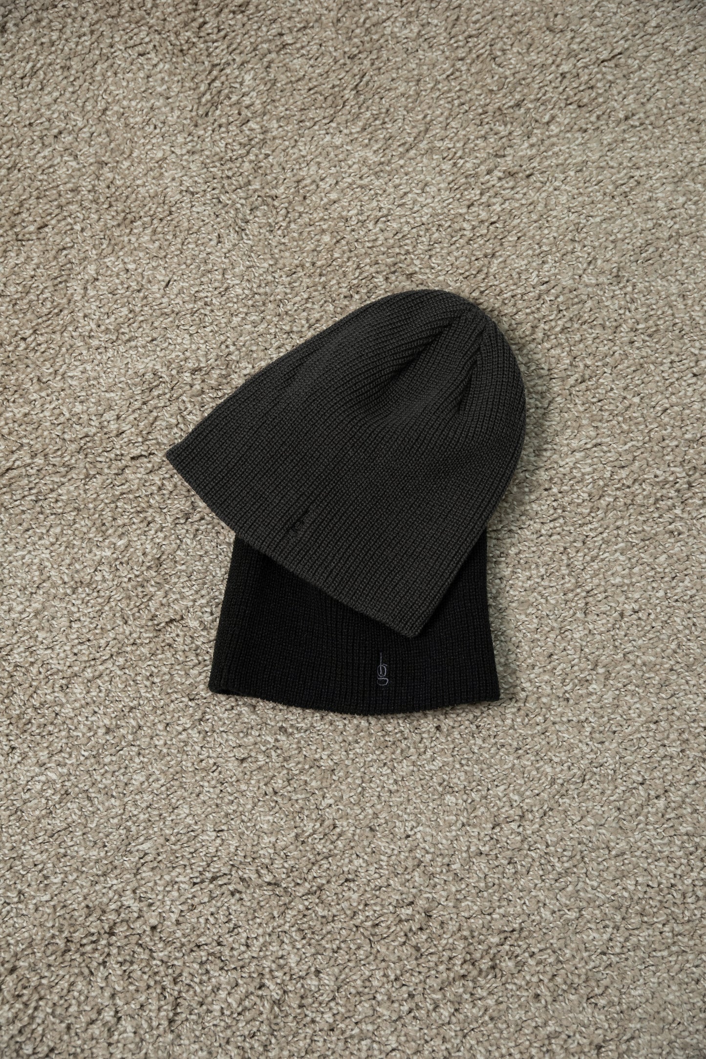 simple rib embroidery logo knit cap