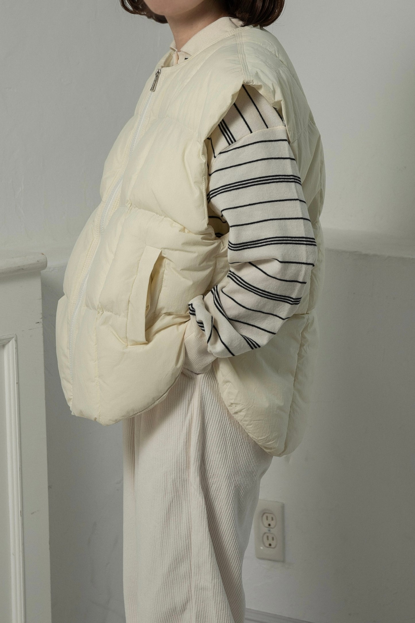 muffler set round hem quilting vest