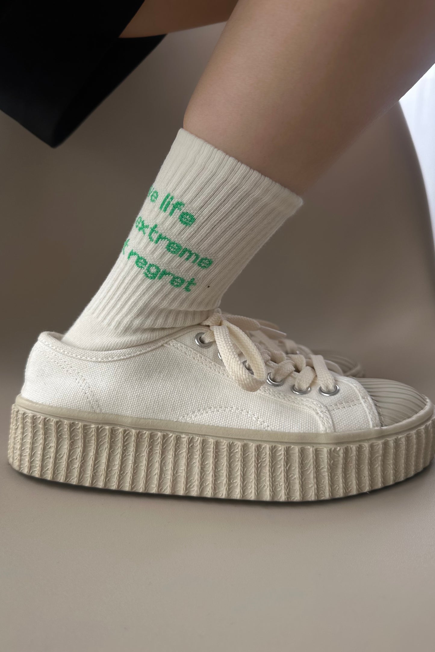 point logo rib socks