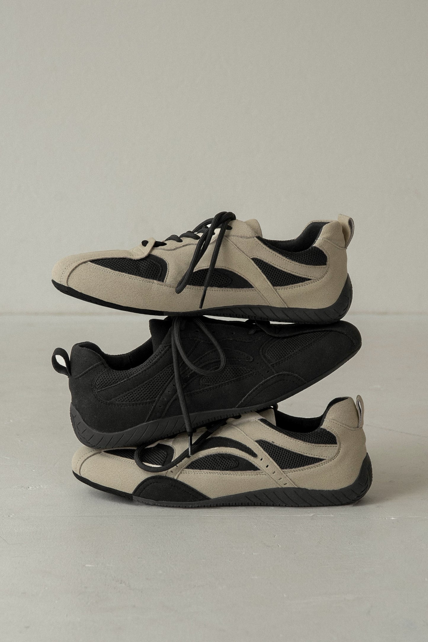 mesh different material flat sneaker