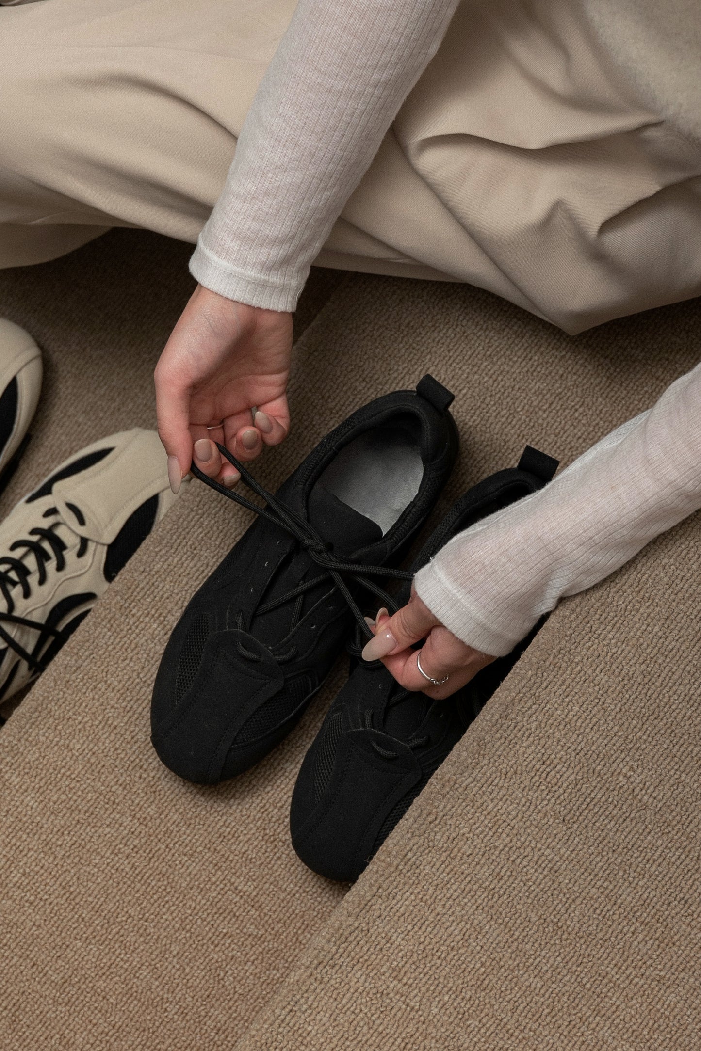 mesh different material flat sneaker