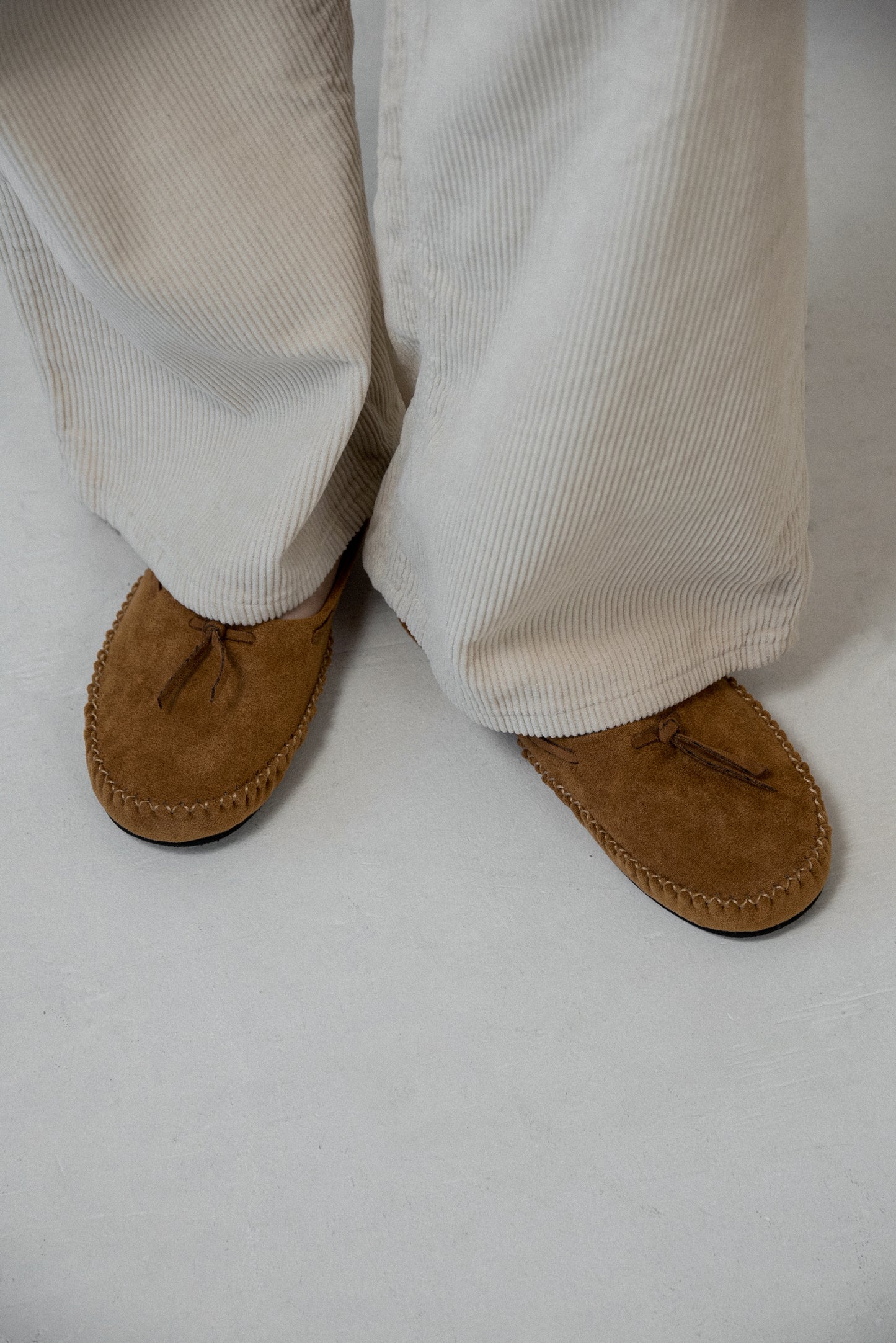 tied detail moccasin sabo