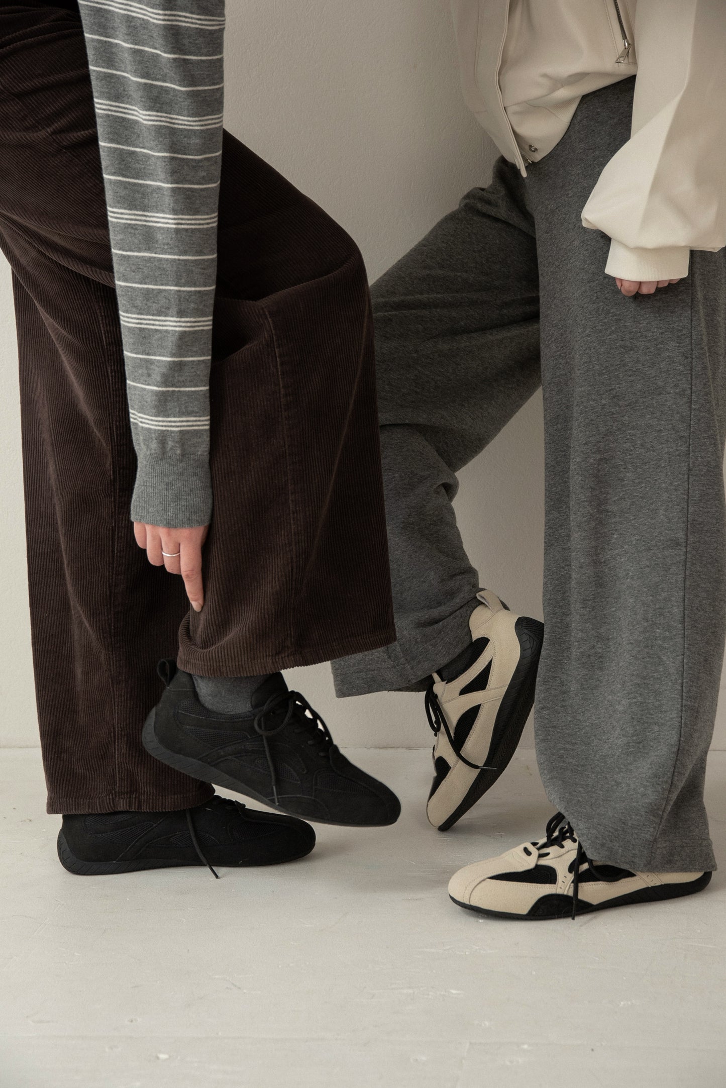 mesh different material flat sneaker