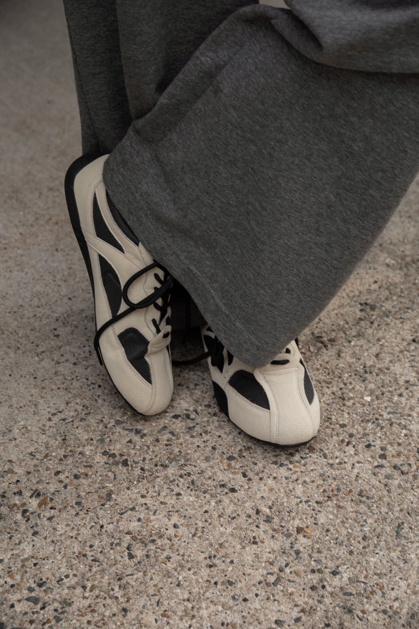 mesh different material flat sneaker