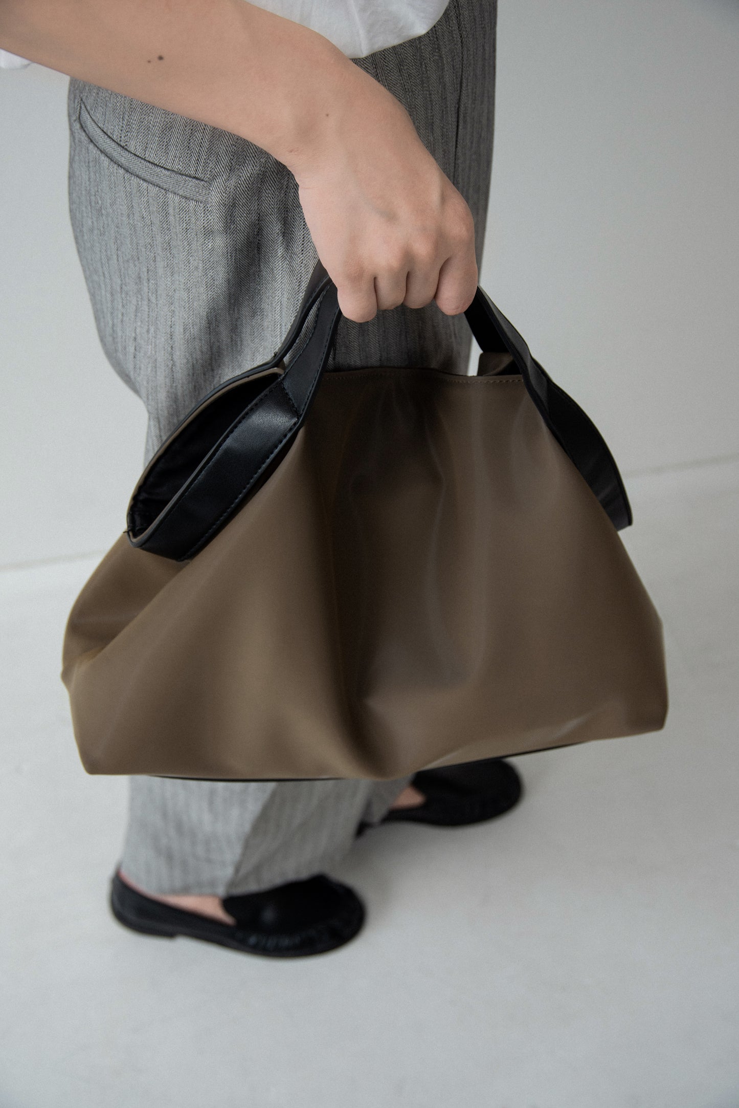 effortless piping tote bag【eim plus+限定アイテム】