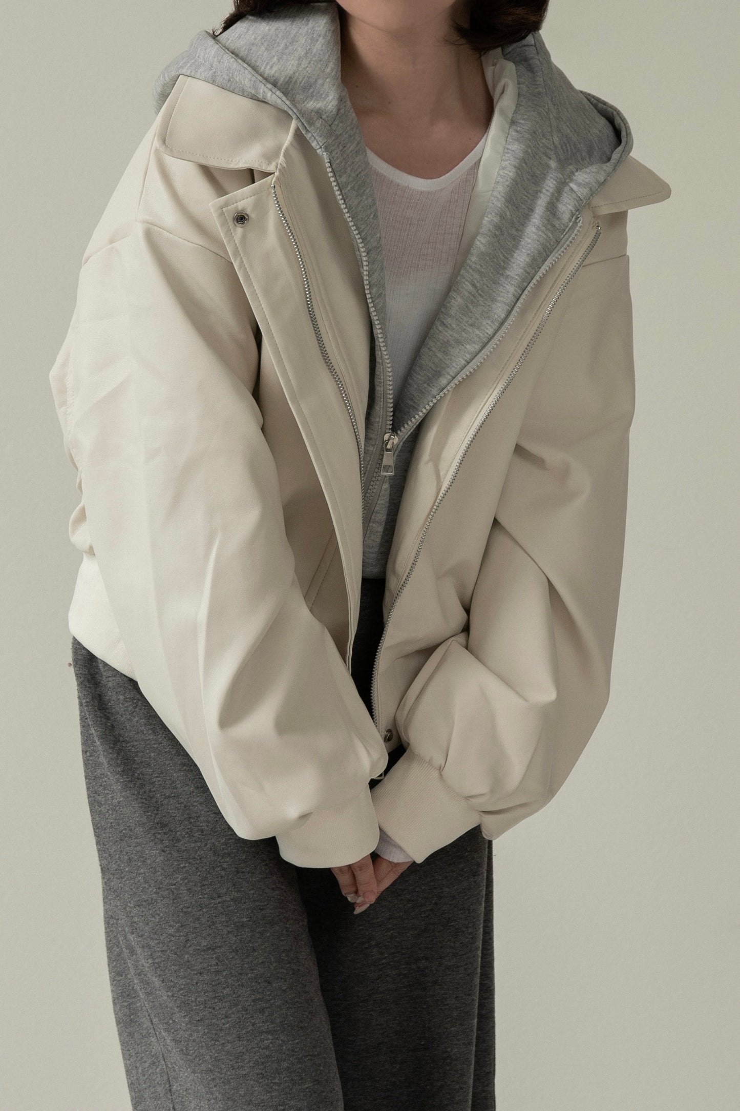 hooded docking short blouson