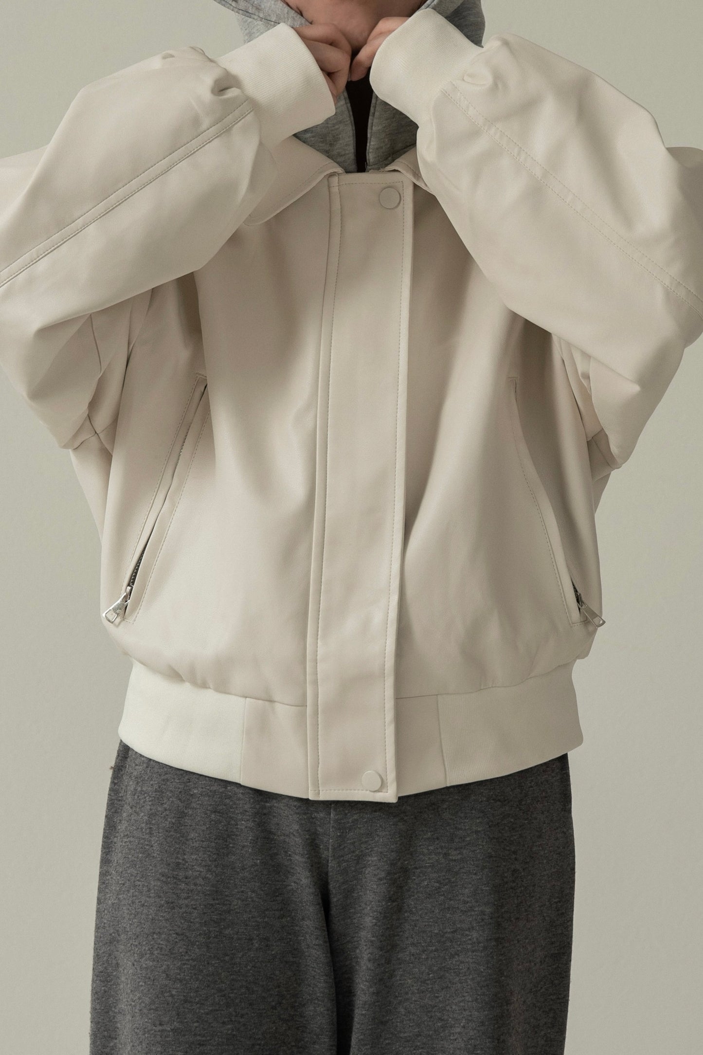 hooded docking short blouson