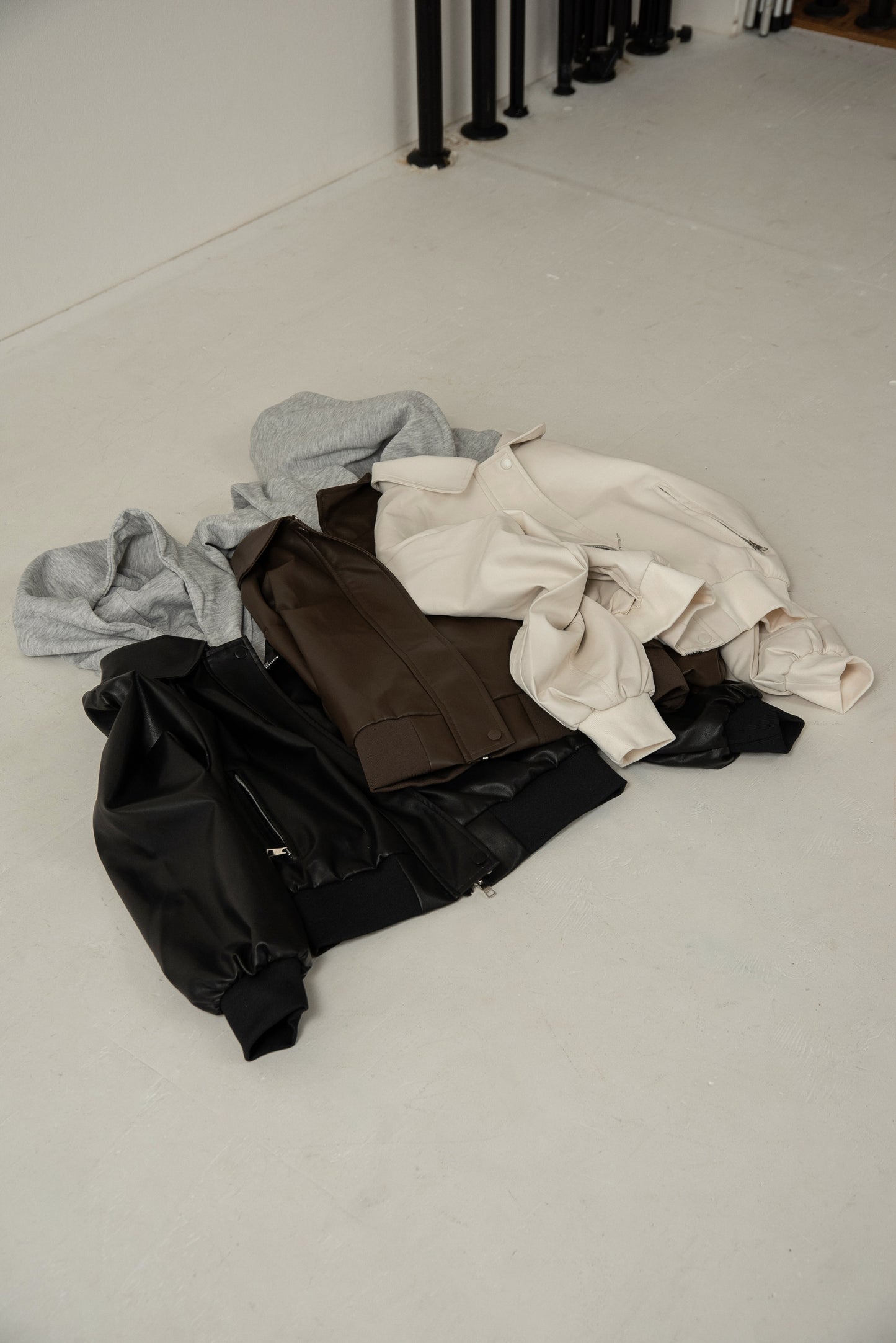 hooded docking short blouson