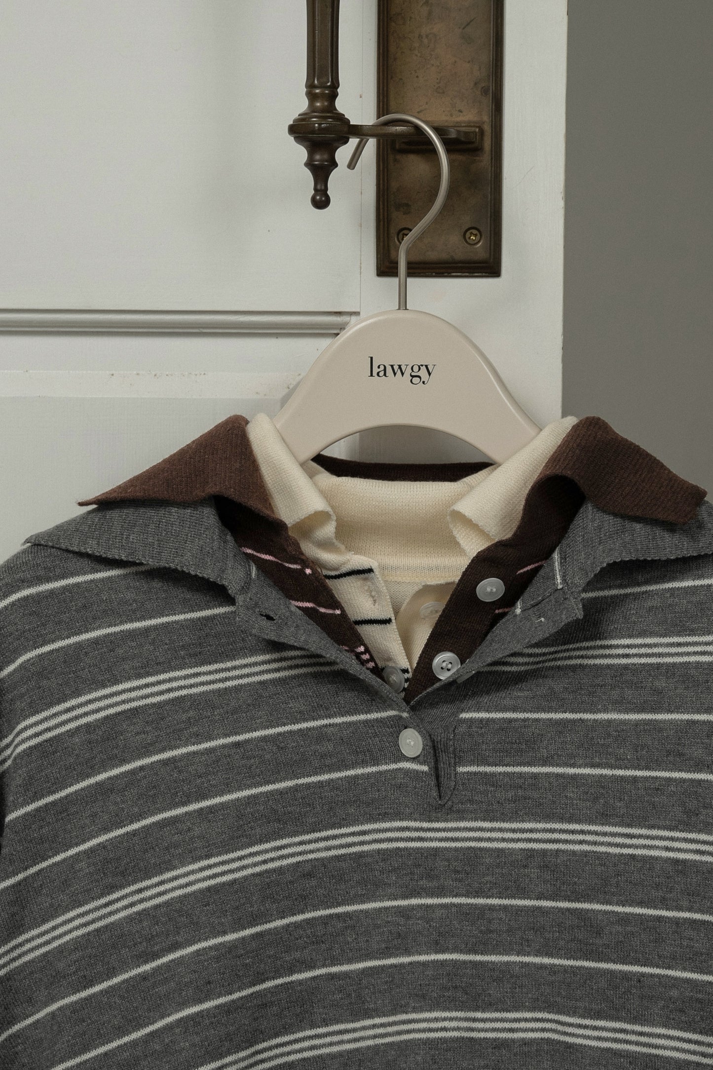 random border polo like over knit