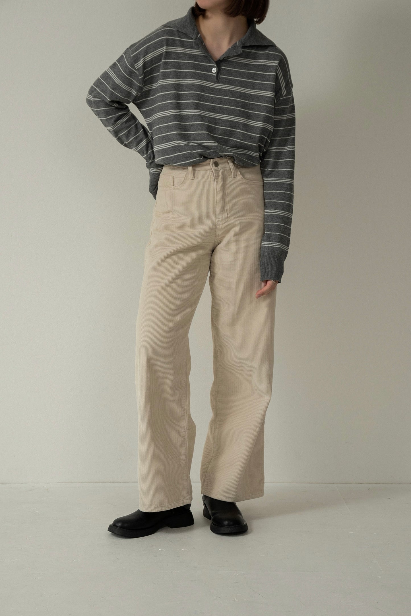 random border polo like over knit