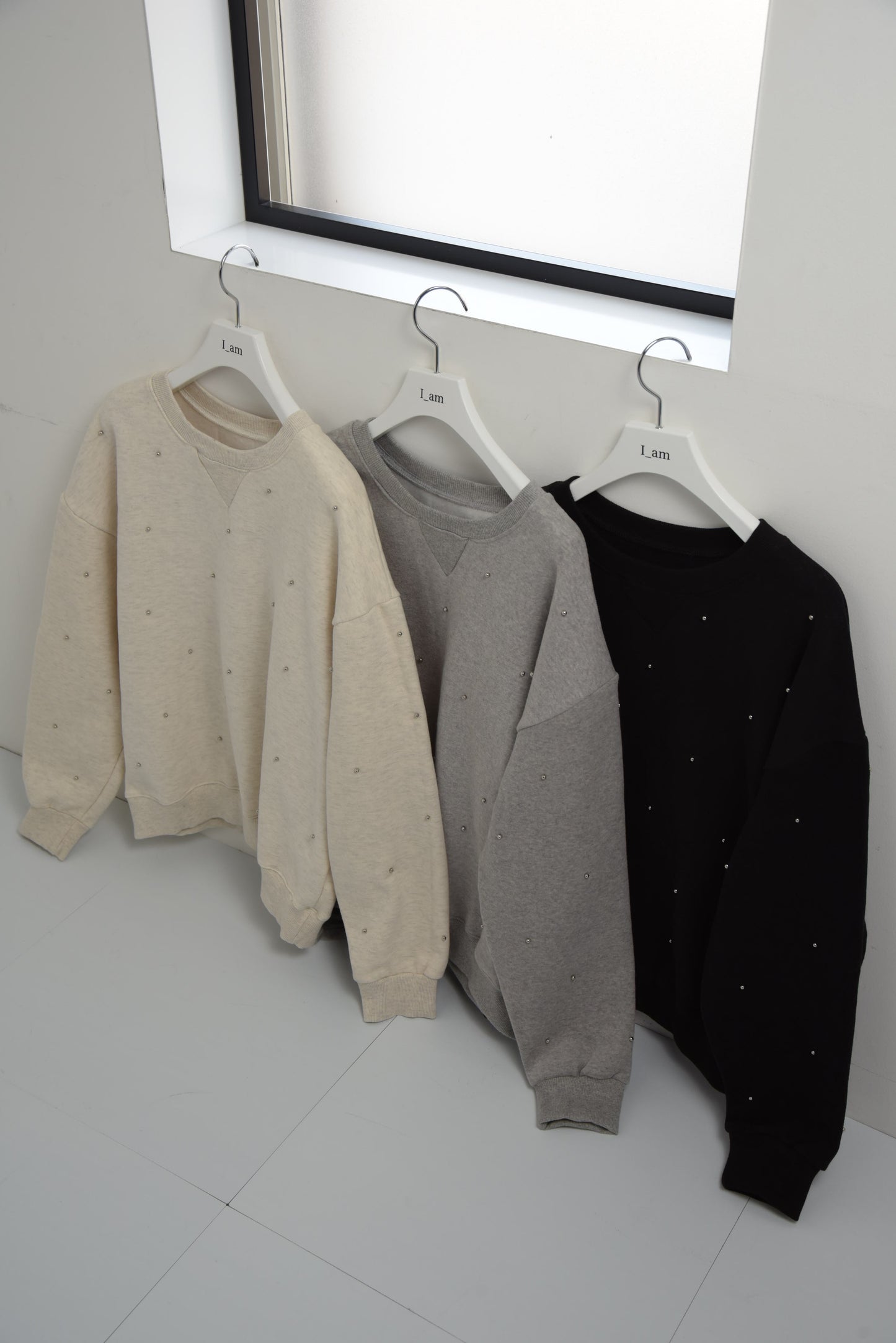 dot studs sweat