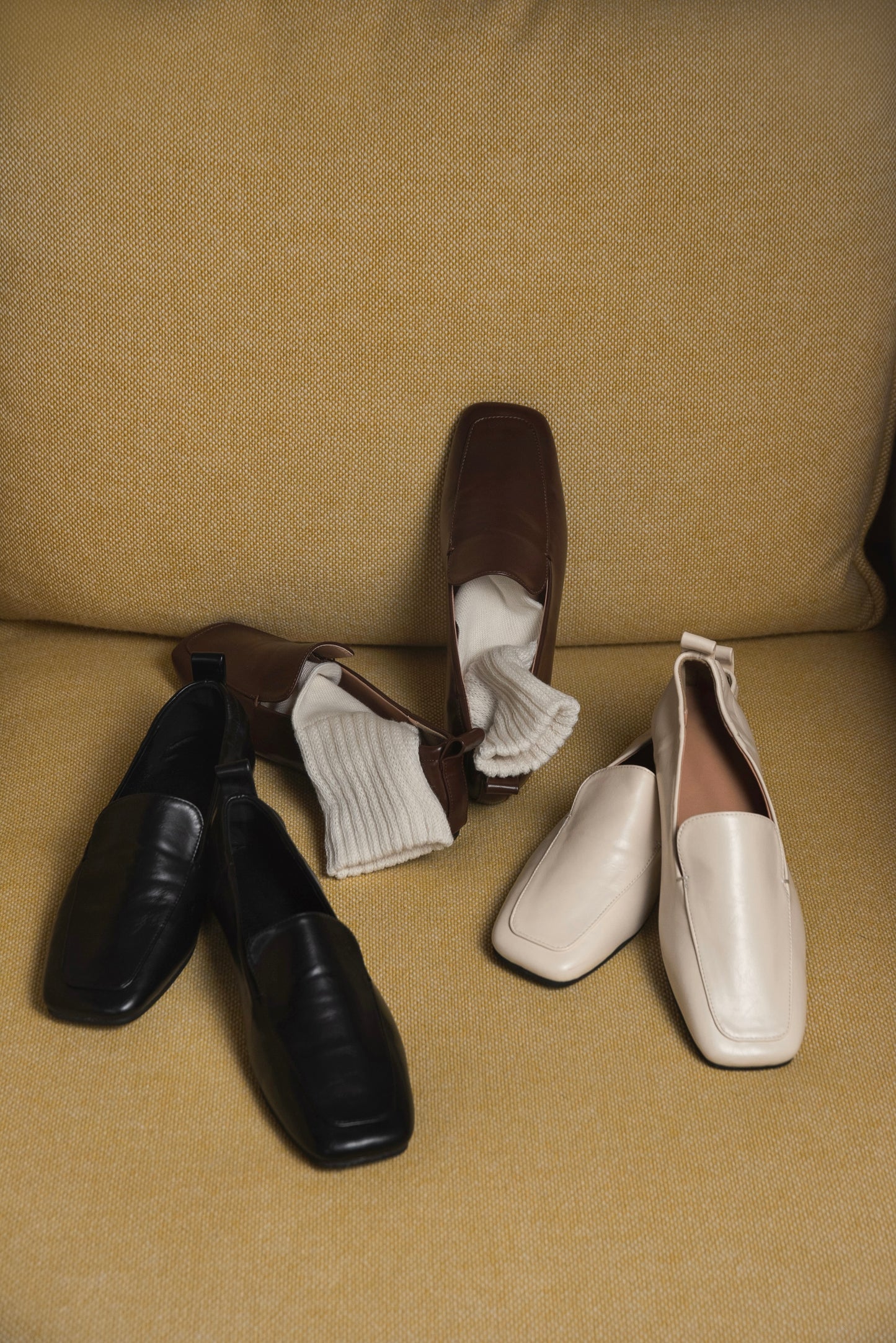 flat square simple loafer