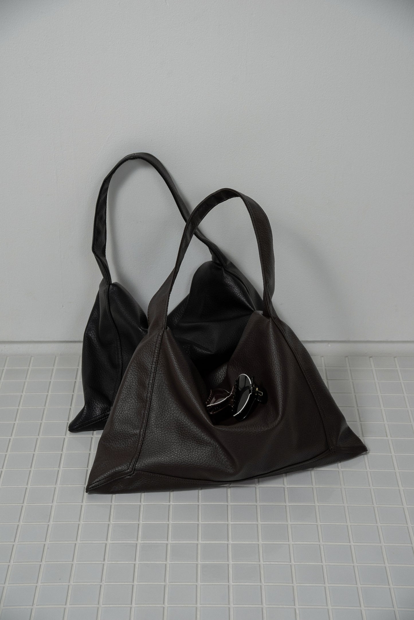 soft fabric big one handle tote bag