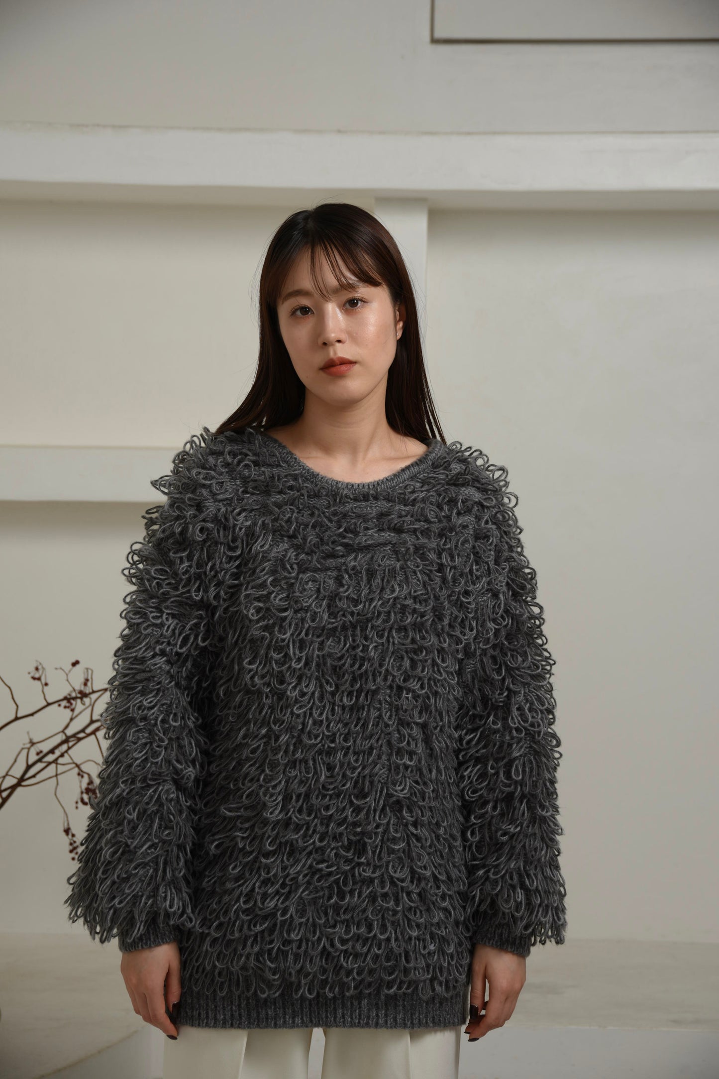 loop yarn key neck pullover