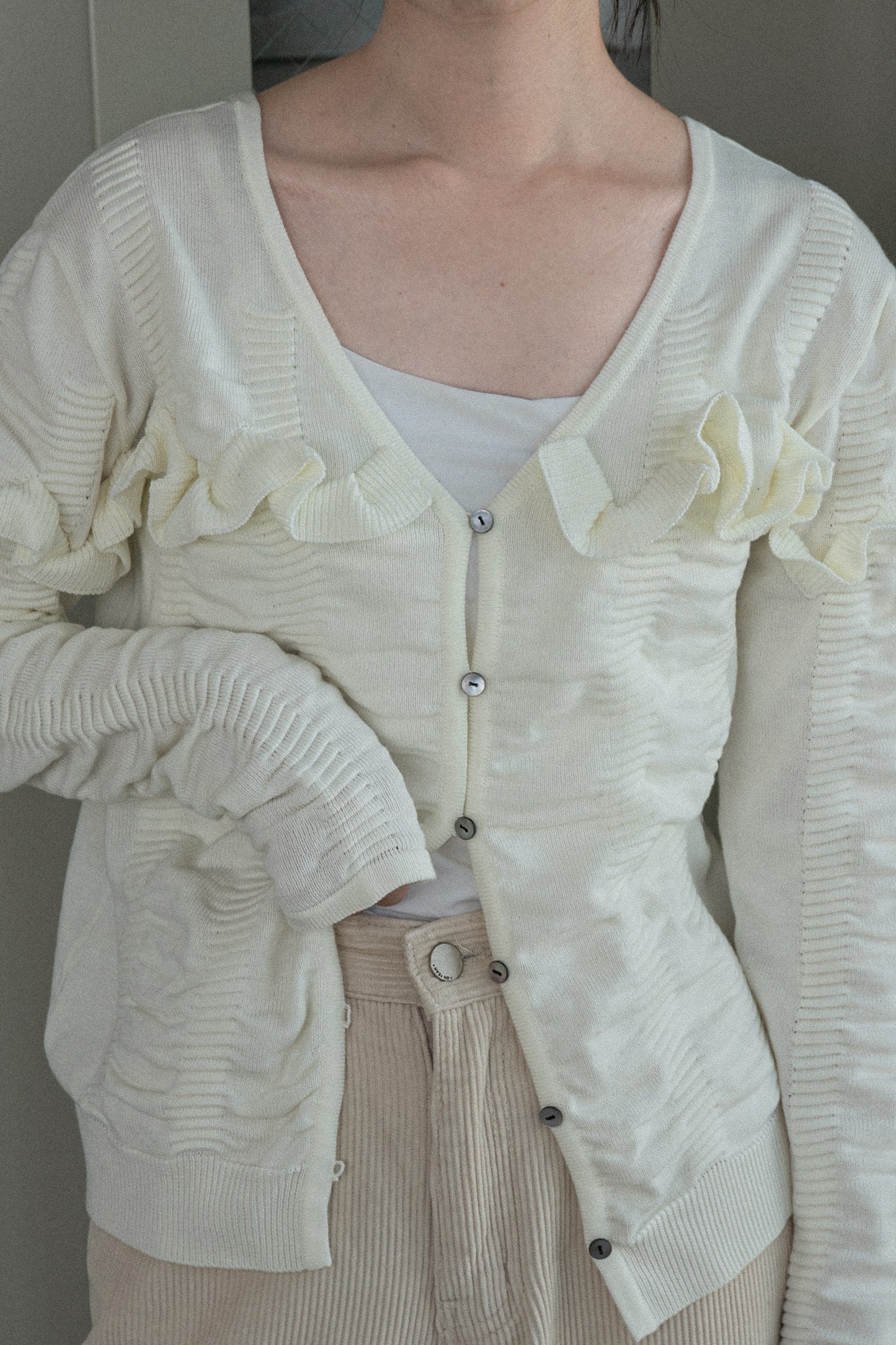 textured ruffle knit cardigan