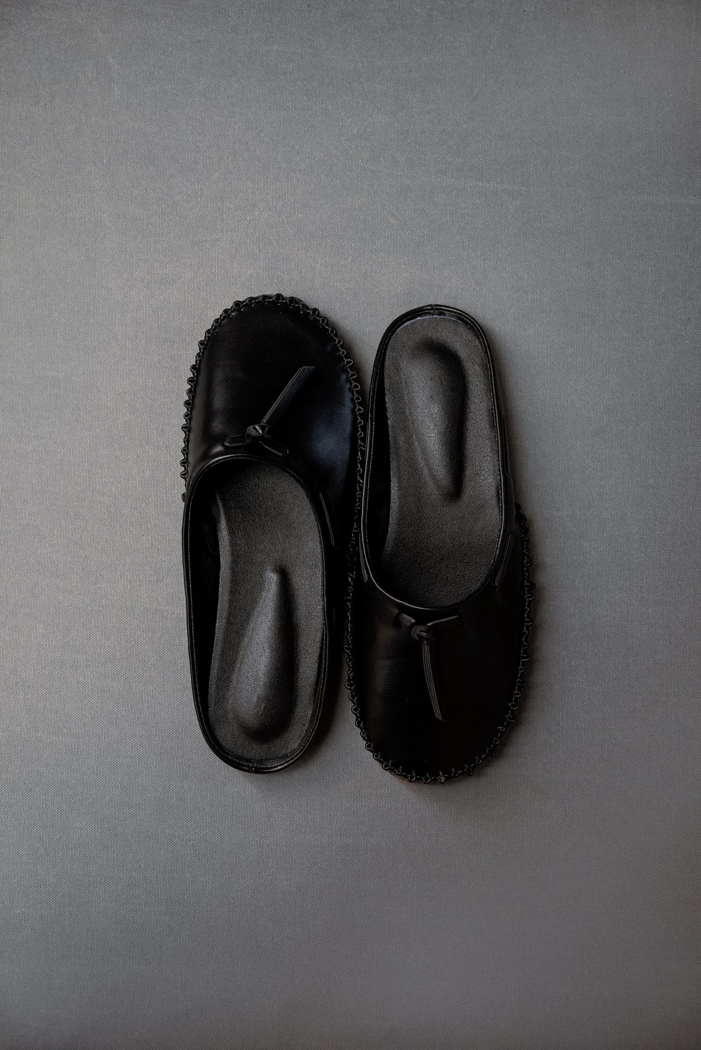 tied detail moccasin sabo