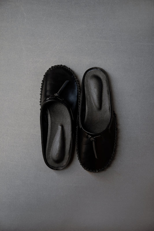 tied detail moccasin sabo