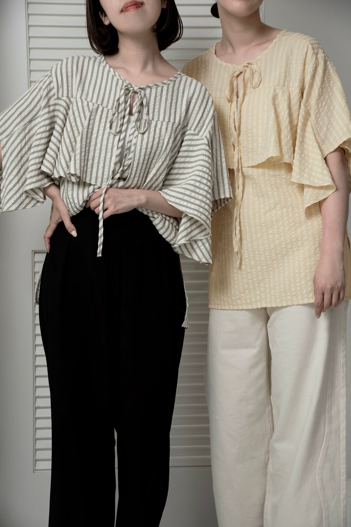 unevenness stripe frill ribbon blouse