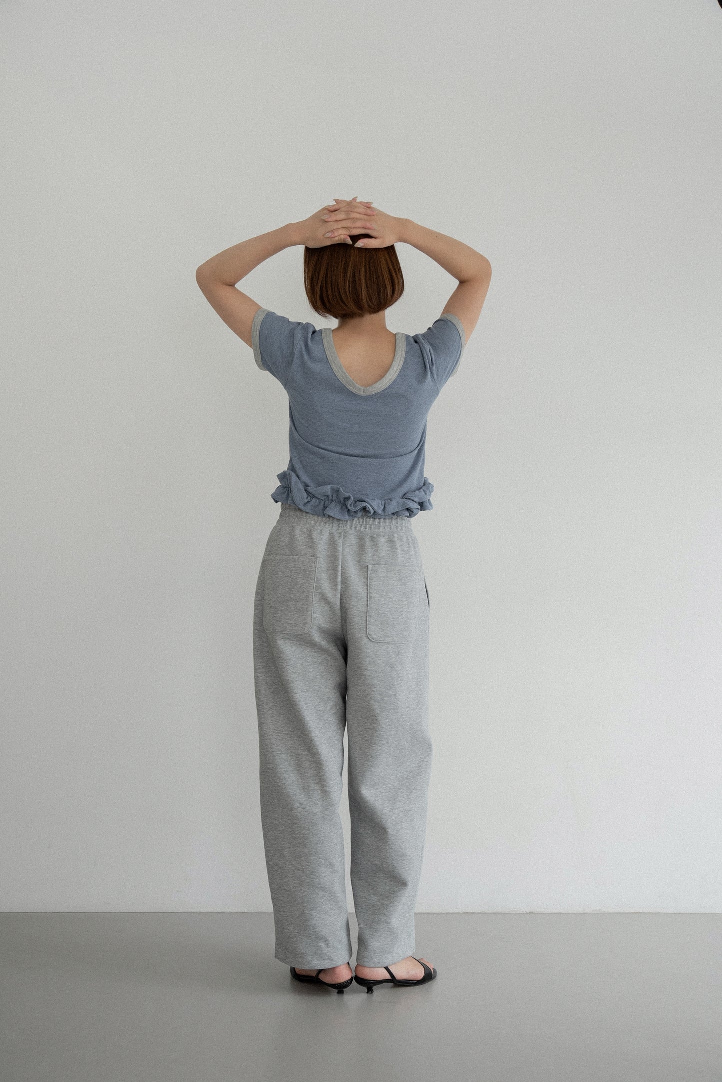bicolor hem ruffle v tops