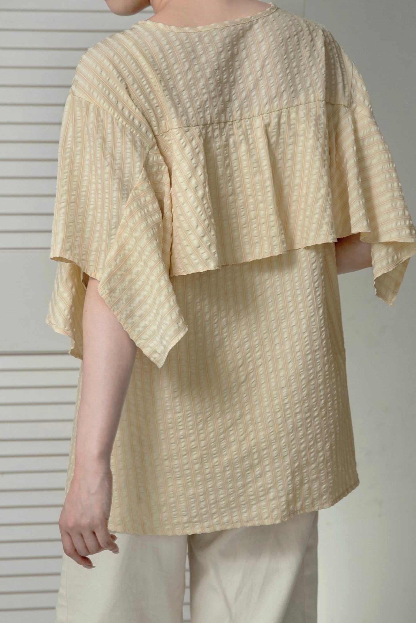 unevenness stripe frill ribbon blouse