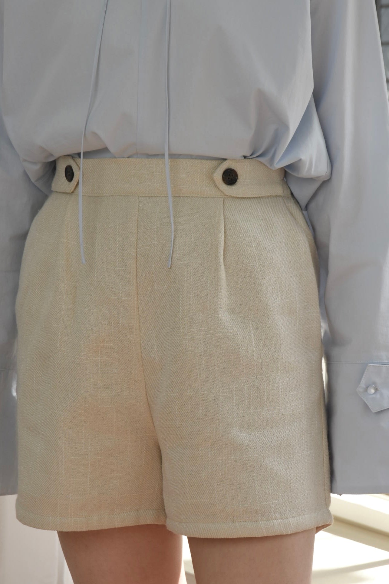 front button tweed short pants