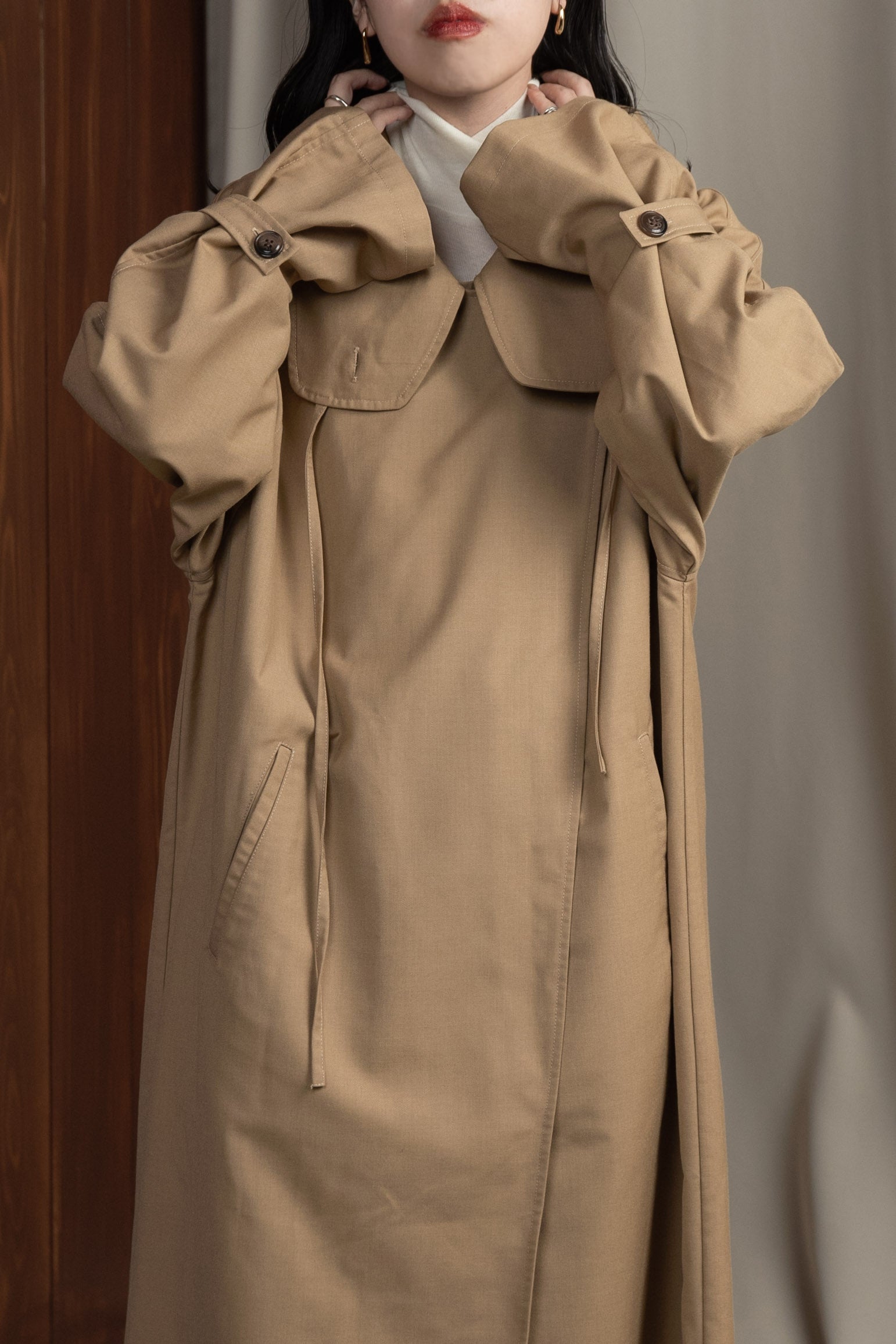 新品lawgy ラウジー collar arrange trench coat