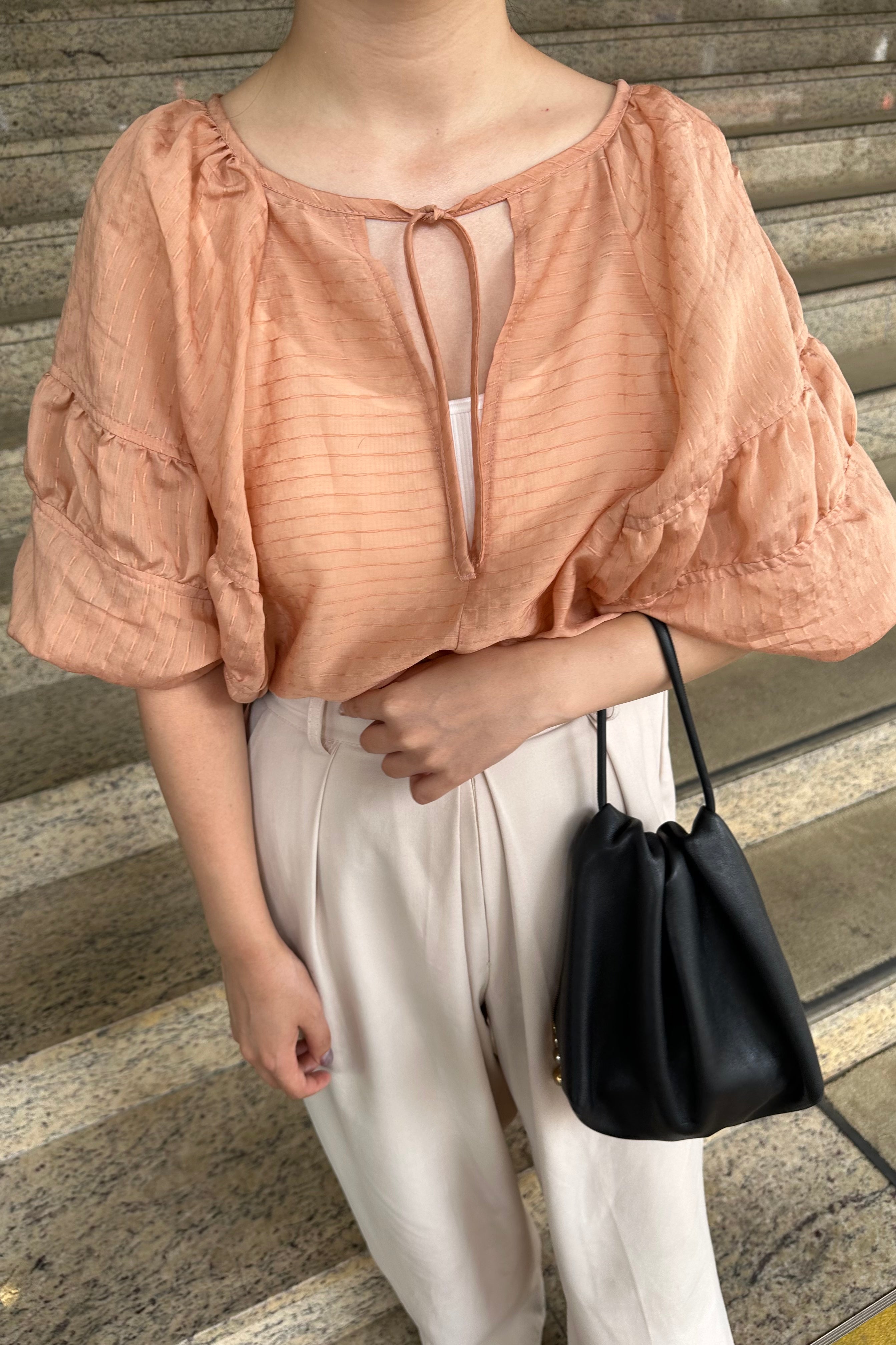 stitch like sheer blouse【eim plus+限定アイテム】 – eim online