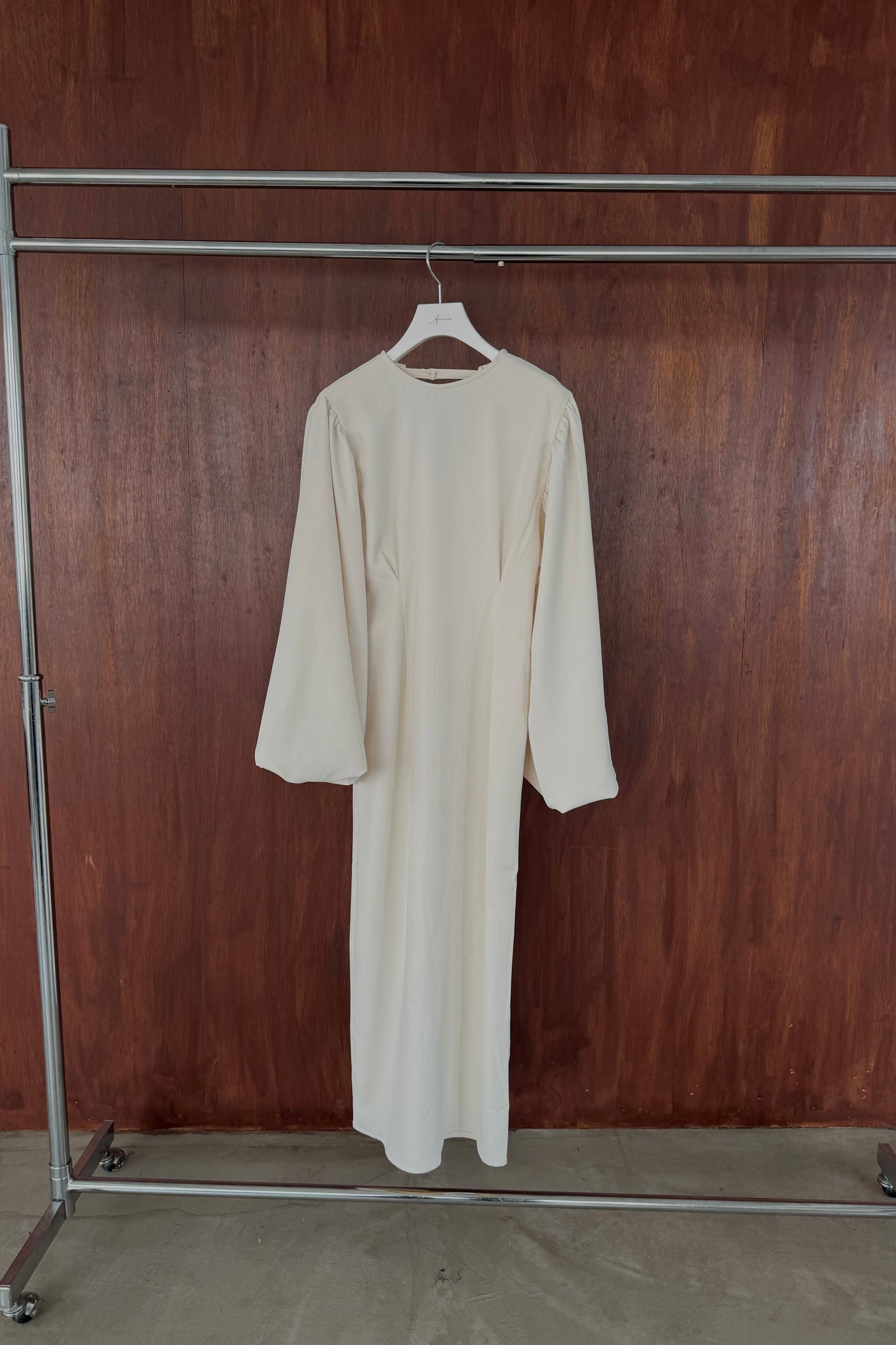 balloon sleeve waist tuck ops