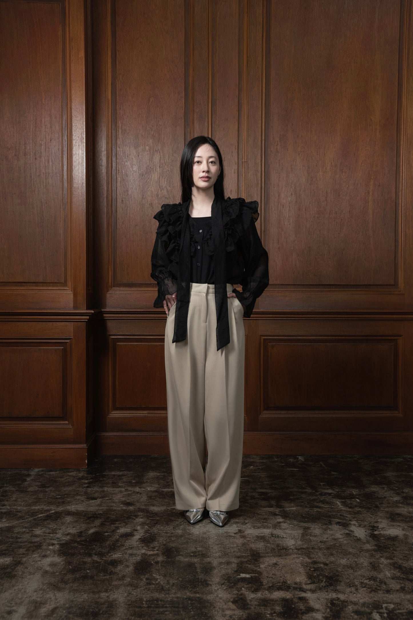 double frill ribbon blouse