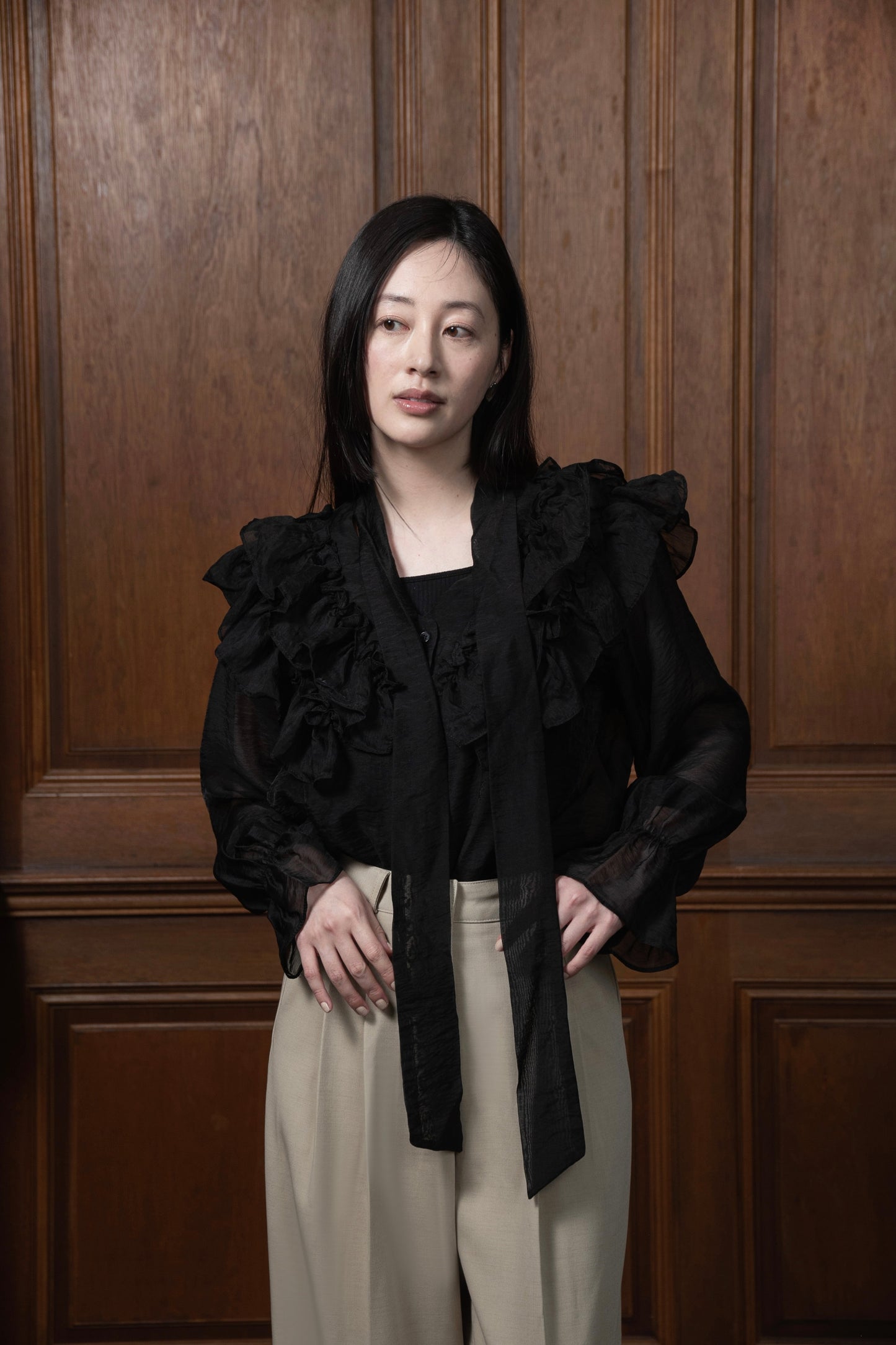 double frill ribbon blouse