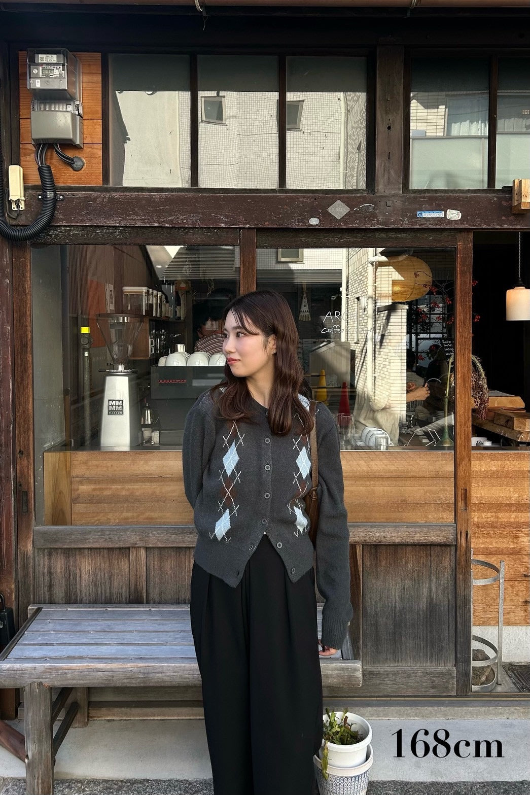 argyle pattern simple cardigan