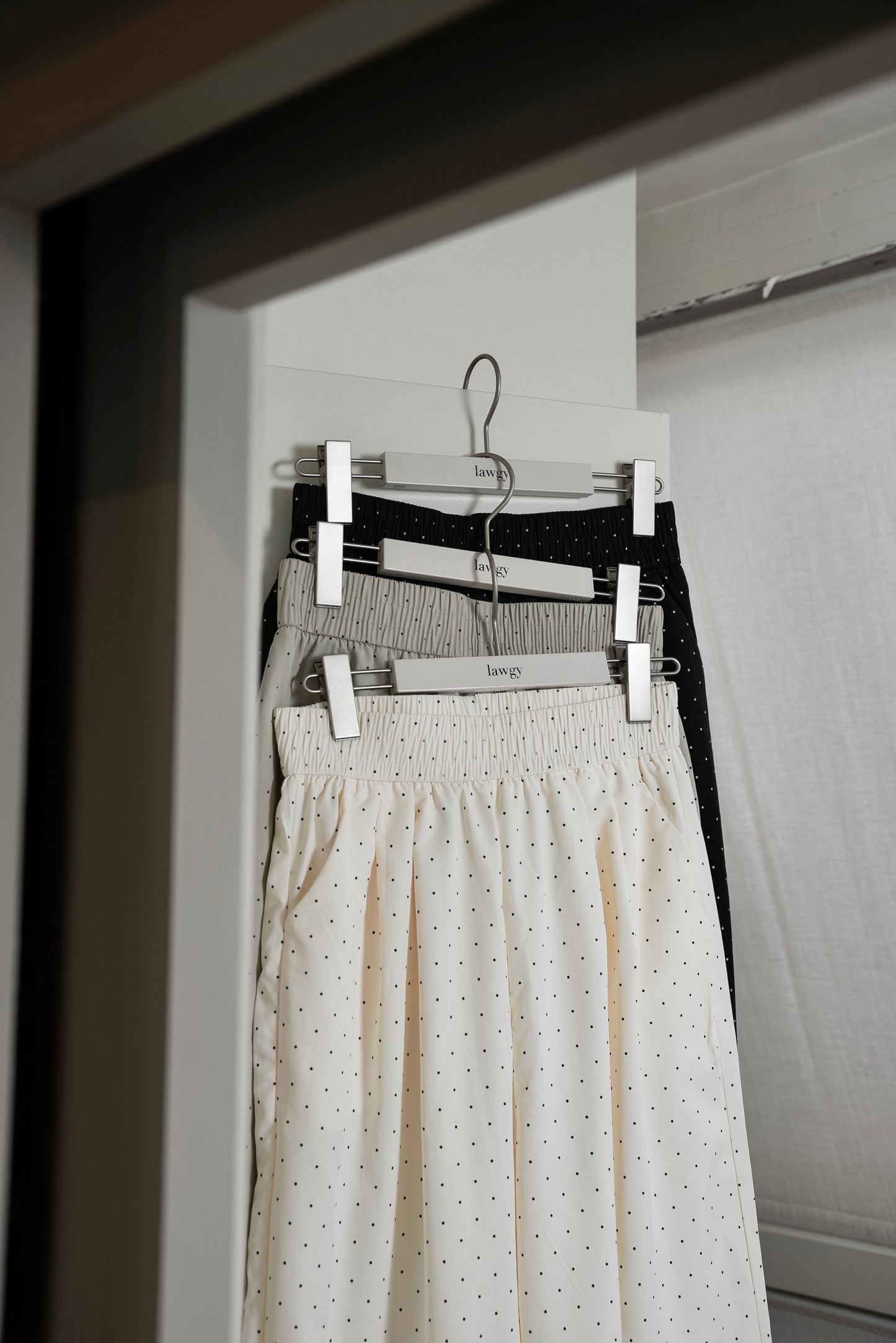 elastic waist dot pants