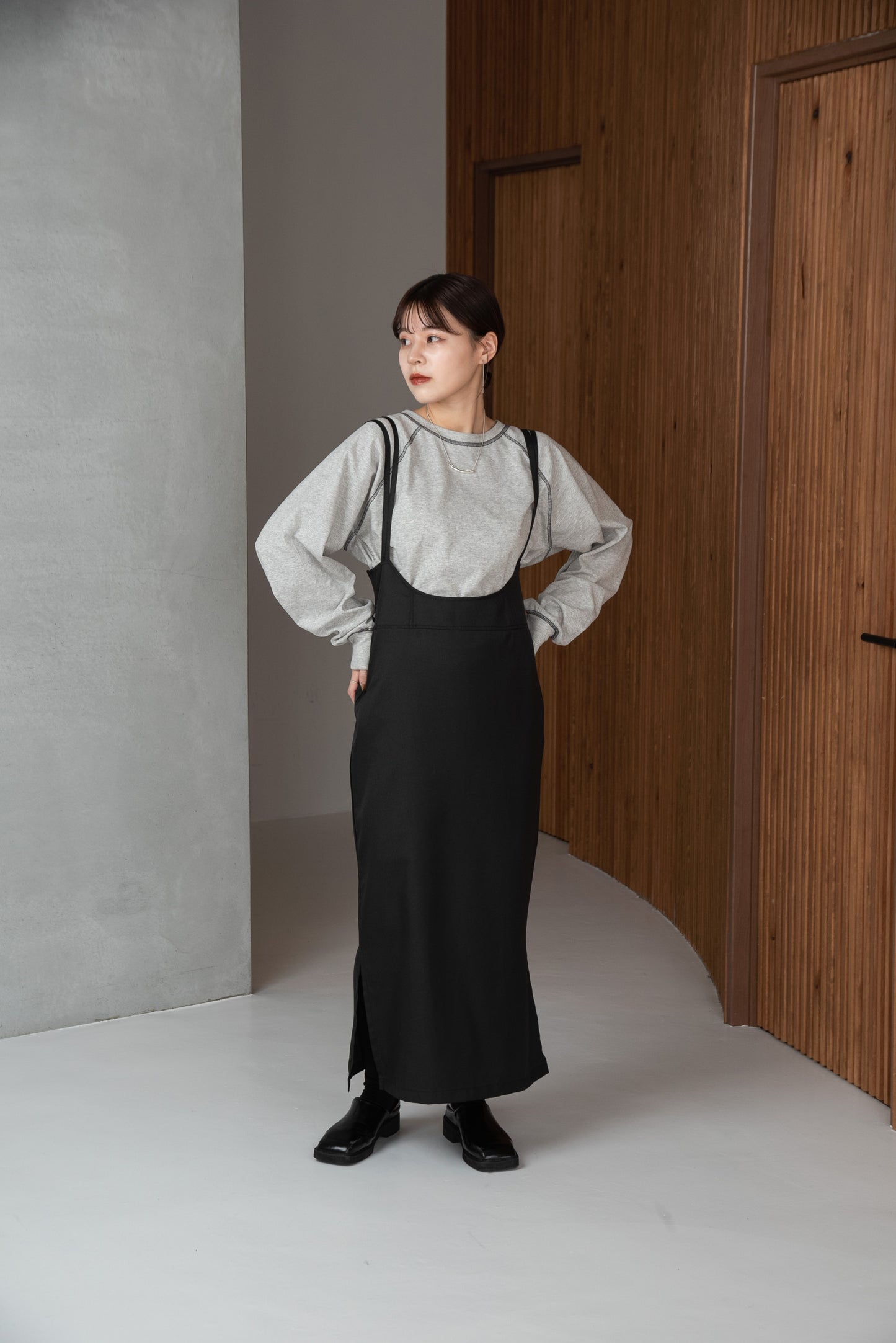 double strap twill skirt