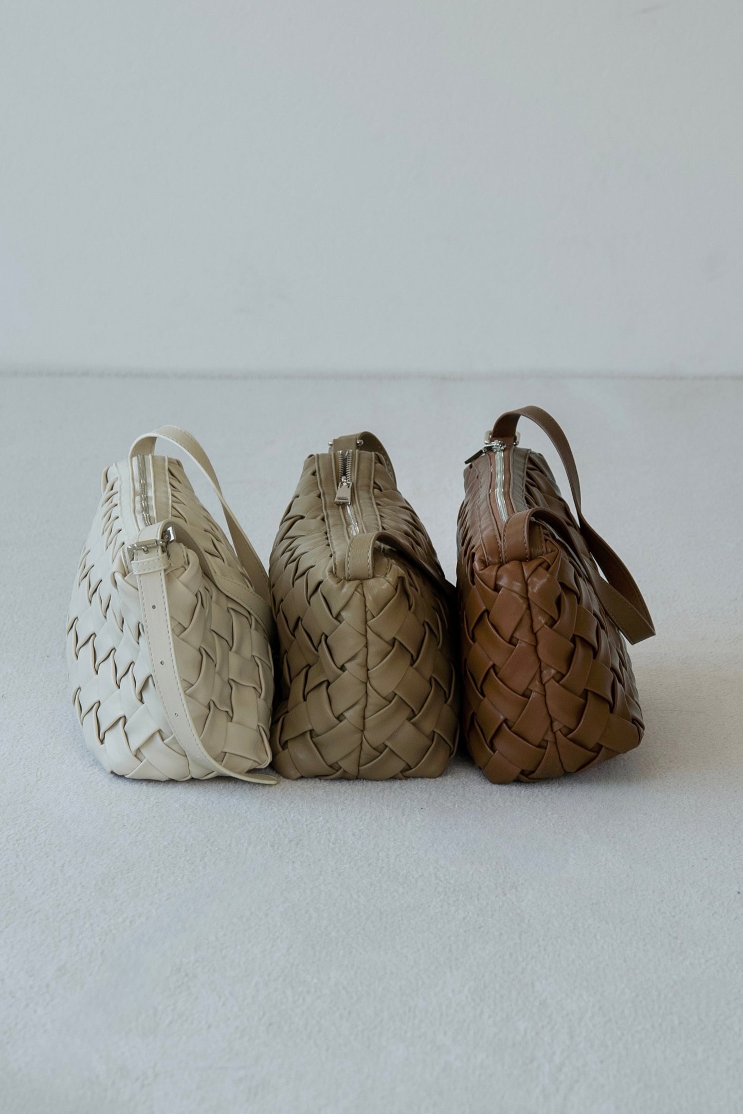 woven look single handle bag