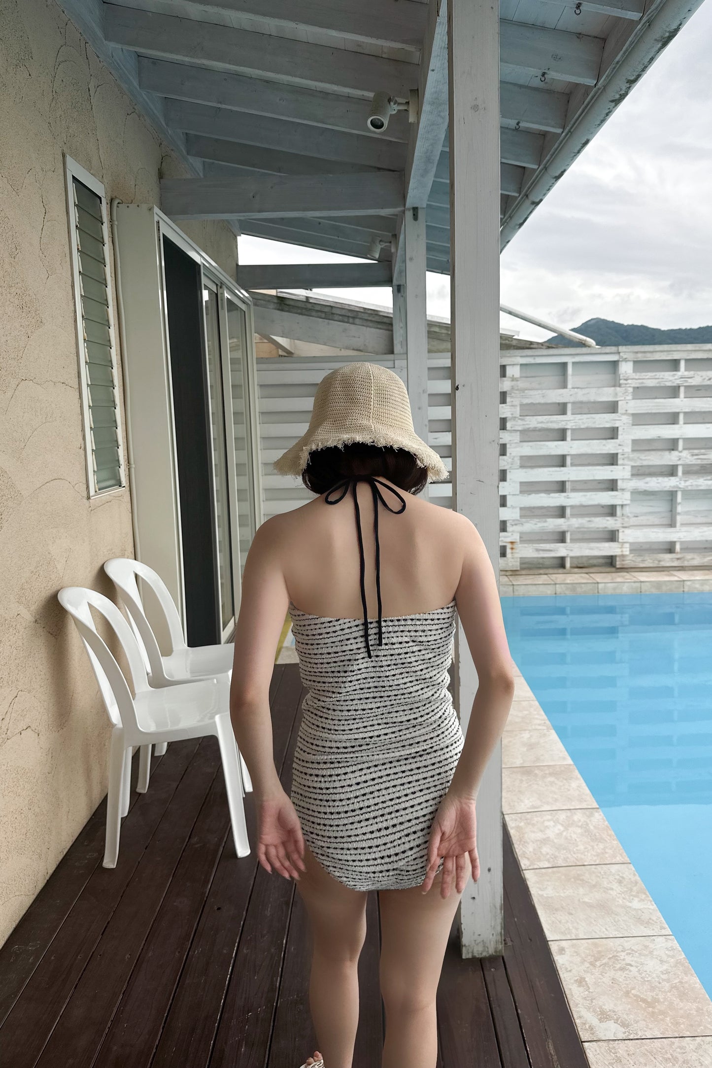 straw like fringe hat