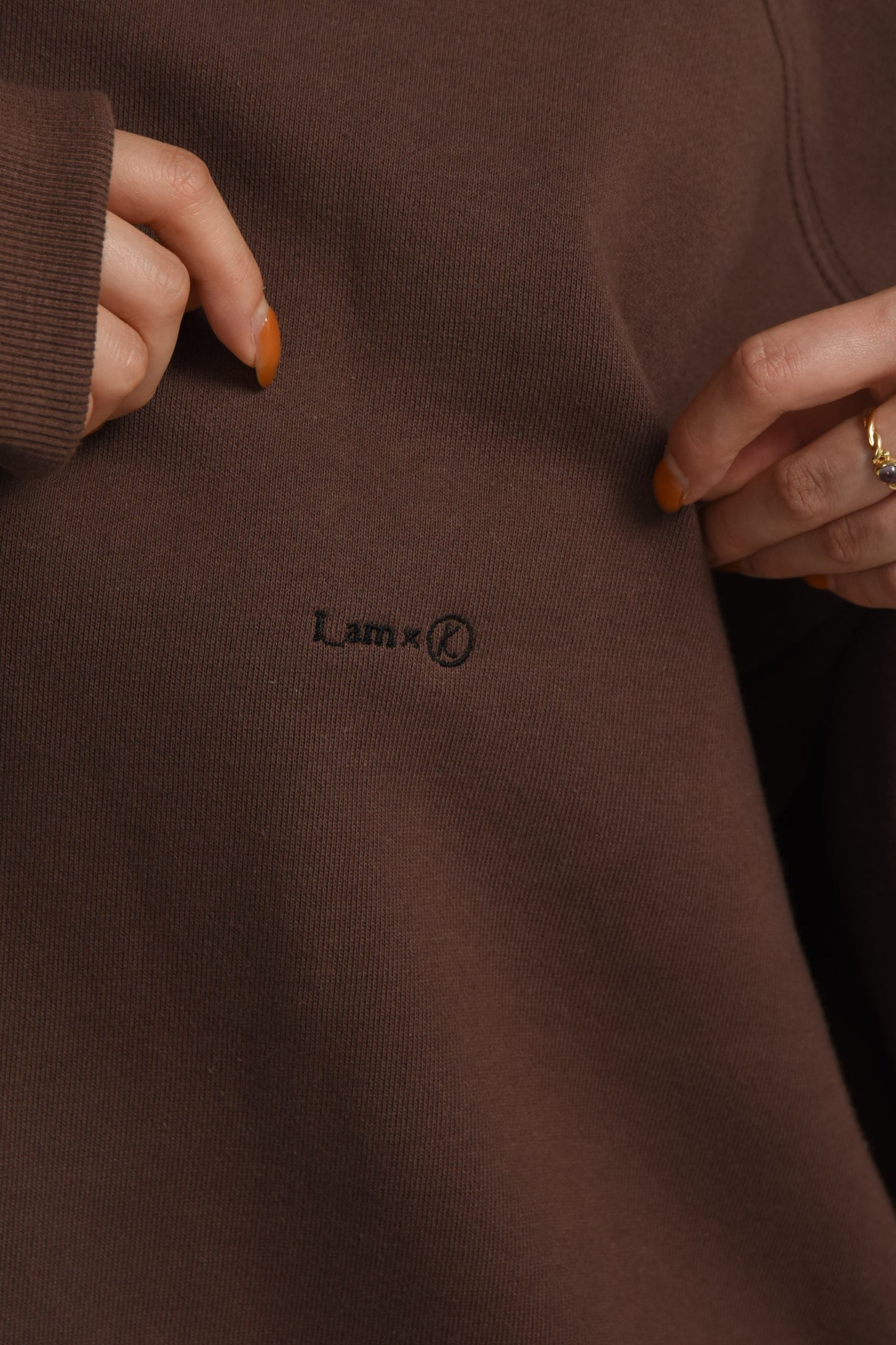 collab embroidered logo sweat (short)【I_am × kimina】