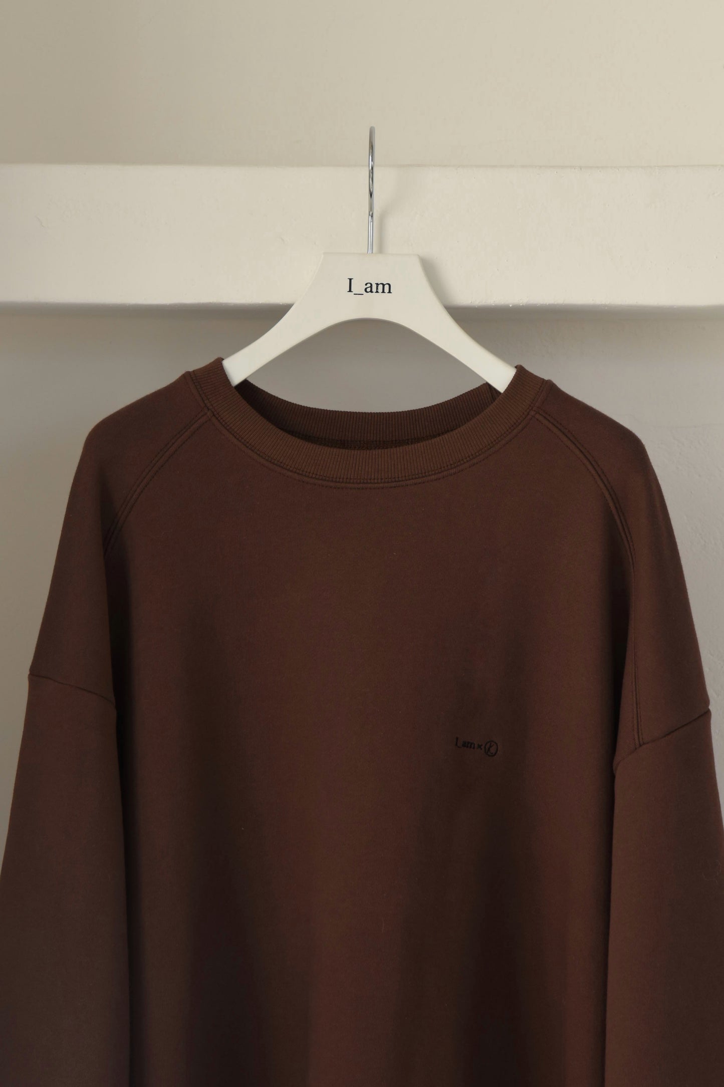 collab embroidered logo sweat【I_am × kimina】