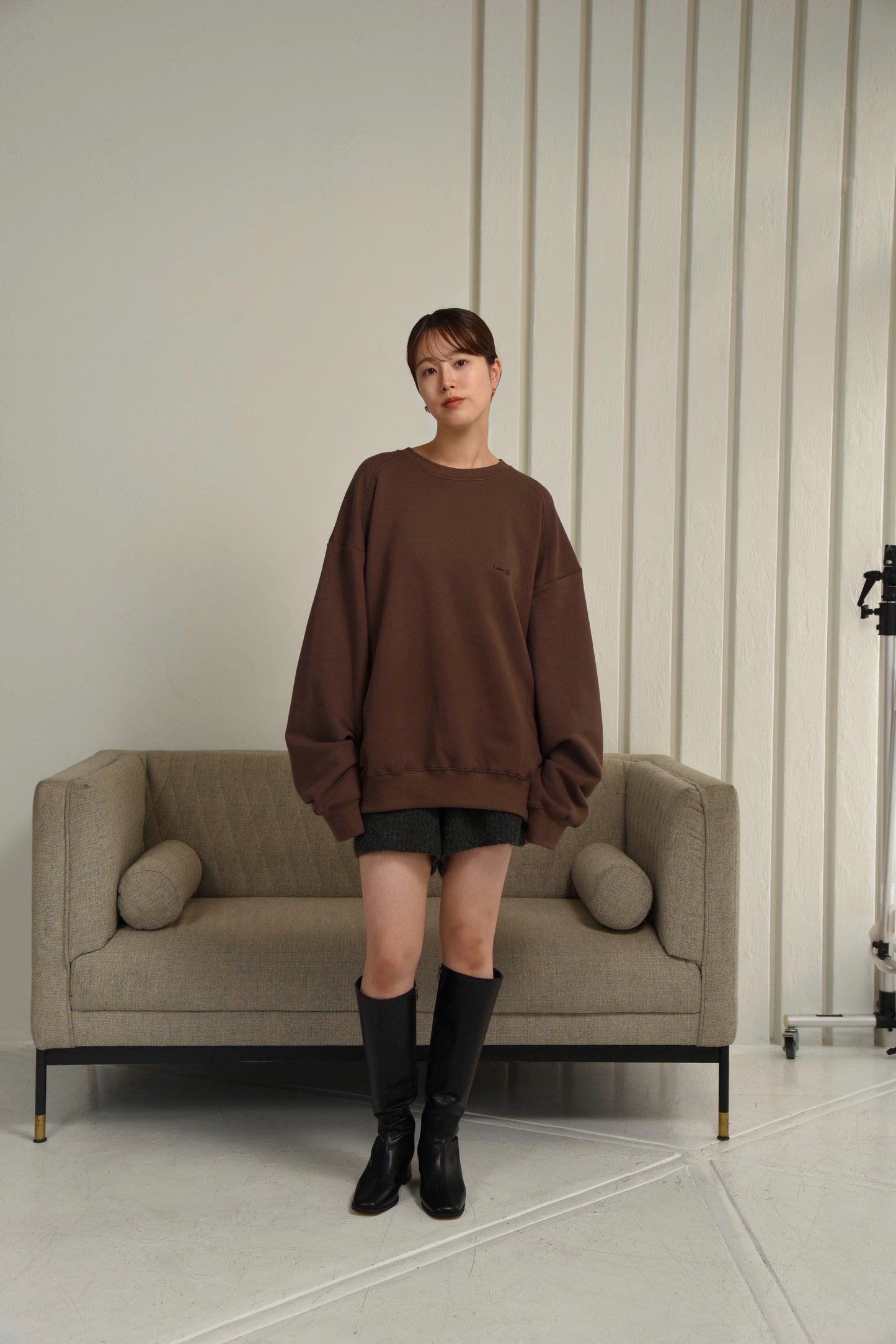 collab embroidered logo sweat【I_am × kimina】