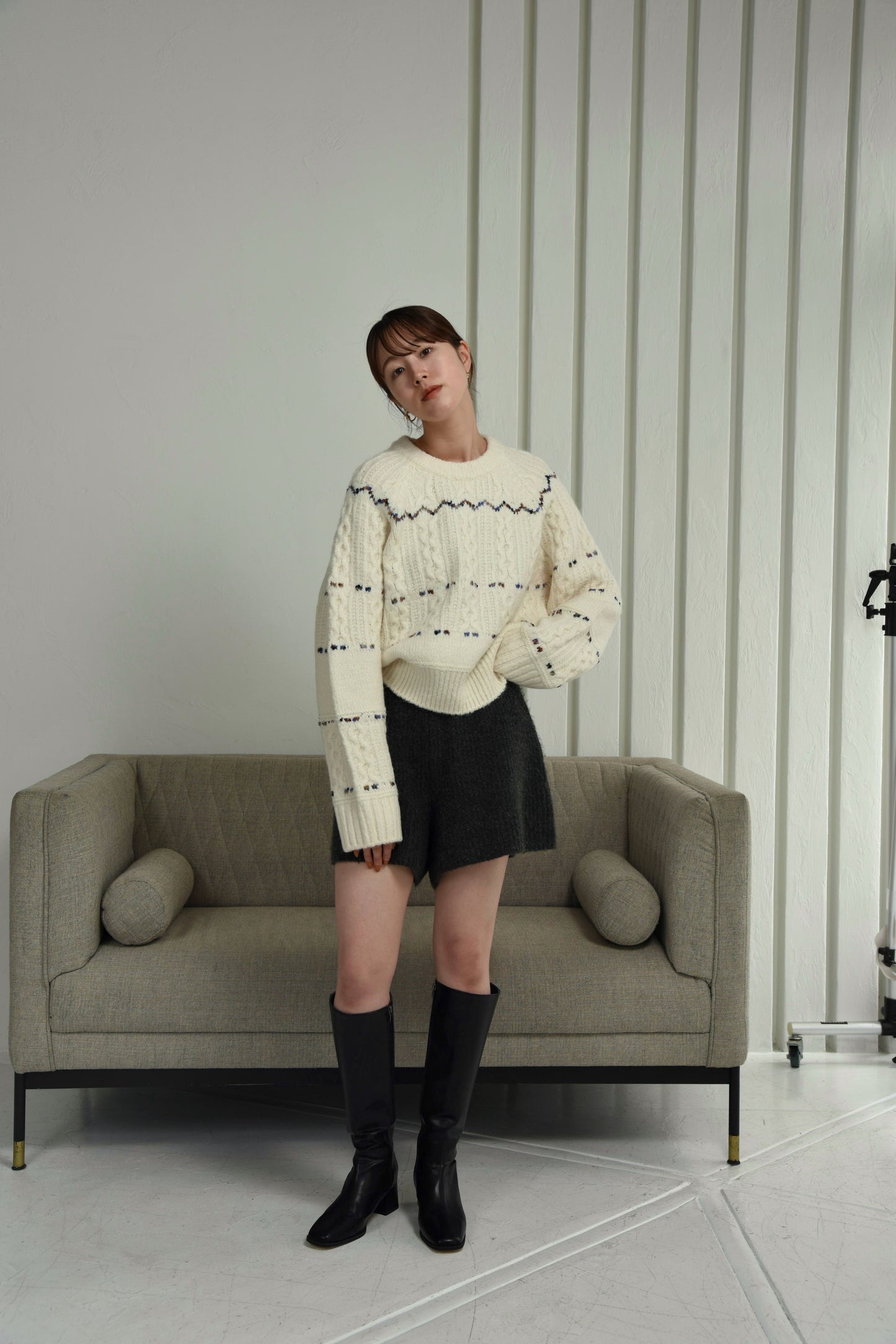 mix stitch accent cable knit