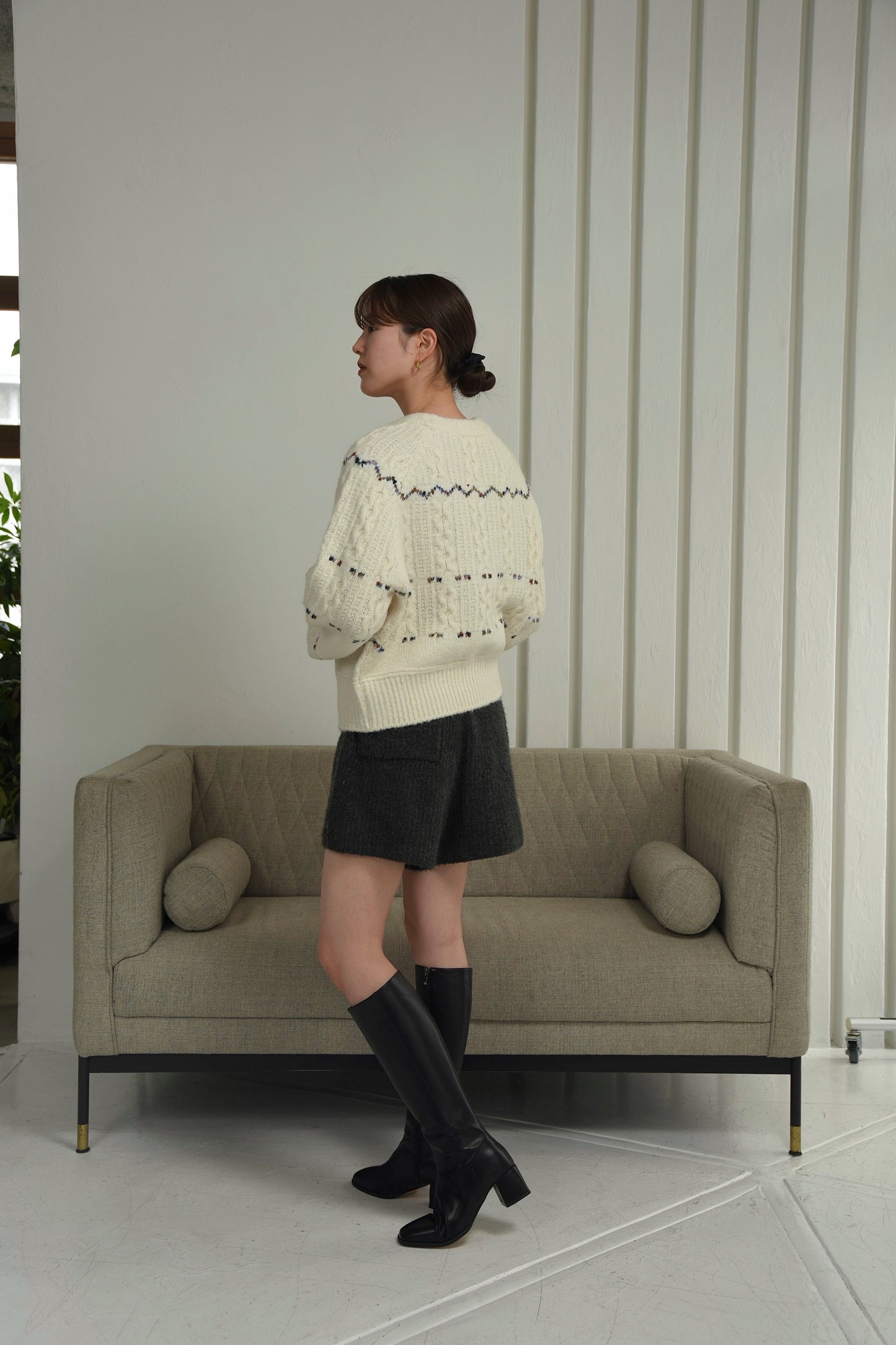 mix stitch accent cable knit