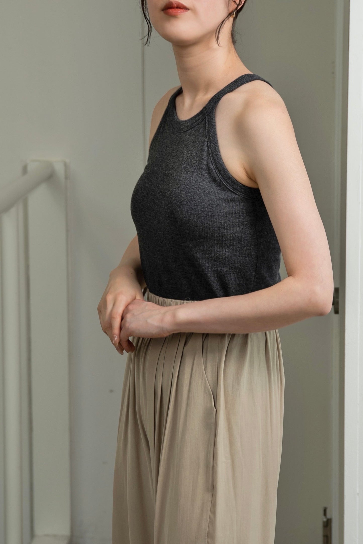 halter neck tank top