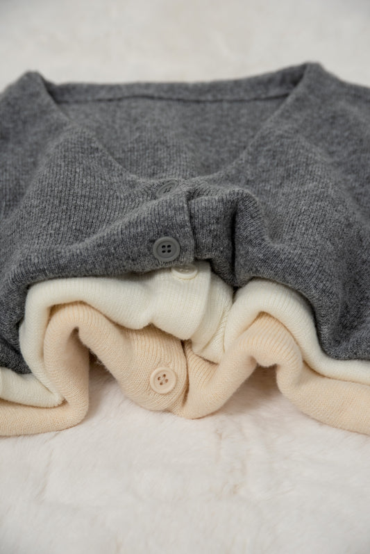 rafu v simple cardigan