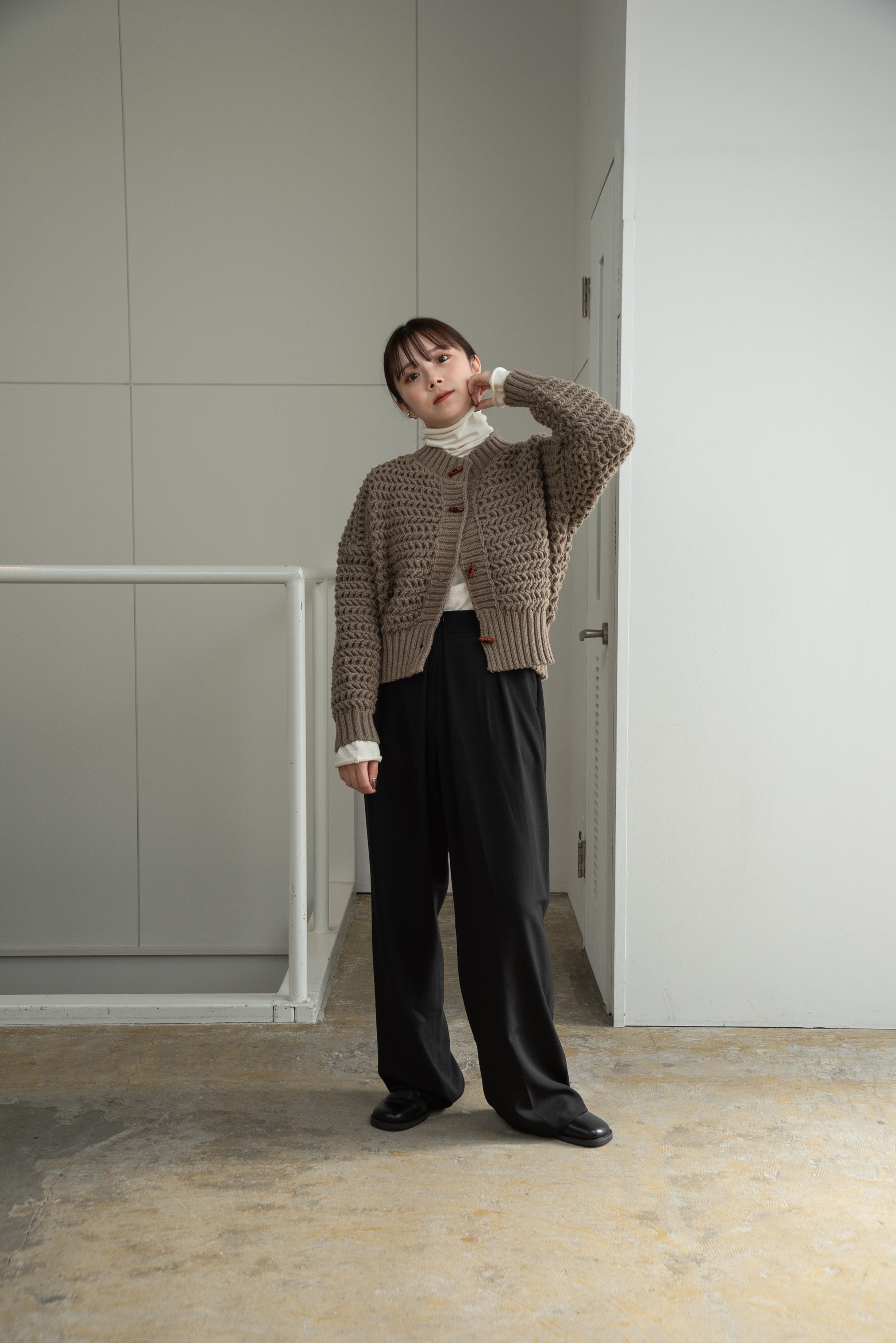 wood button low gauge knit – eim online（エイム オンライン）