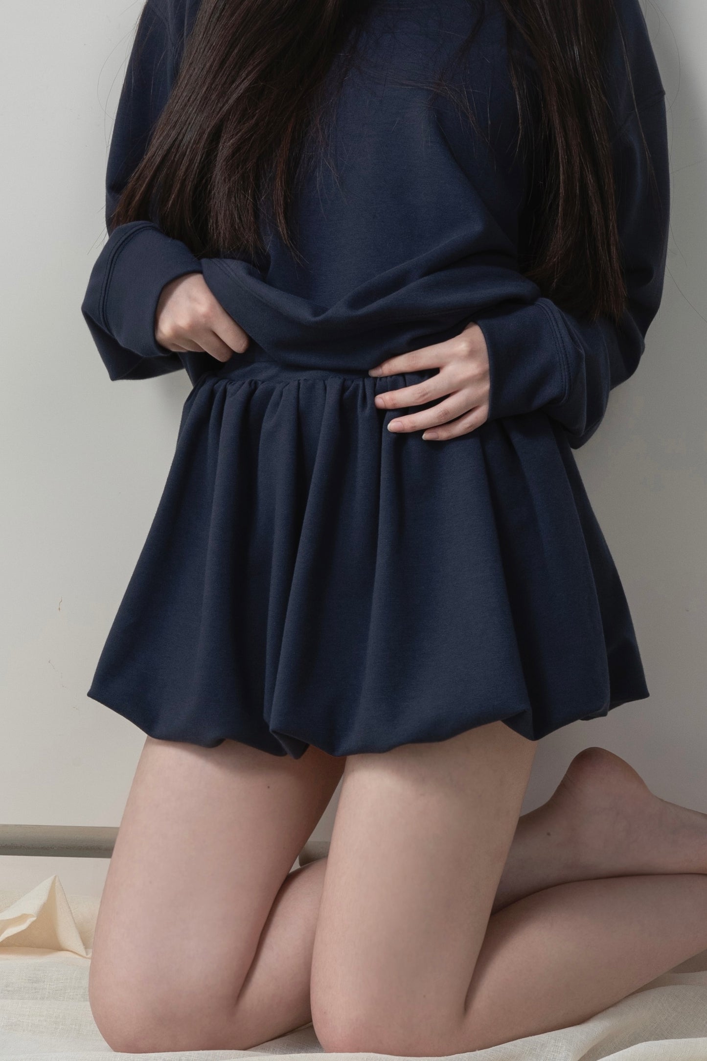 pants docking balloon skirt