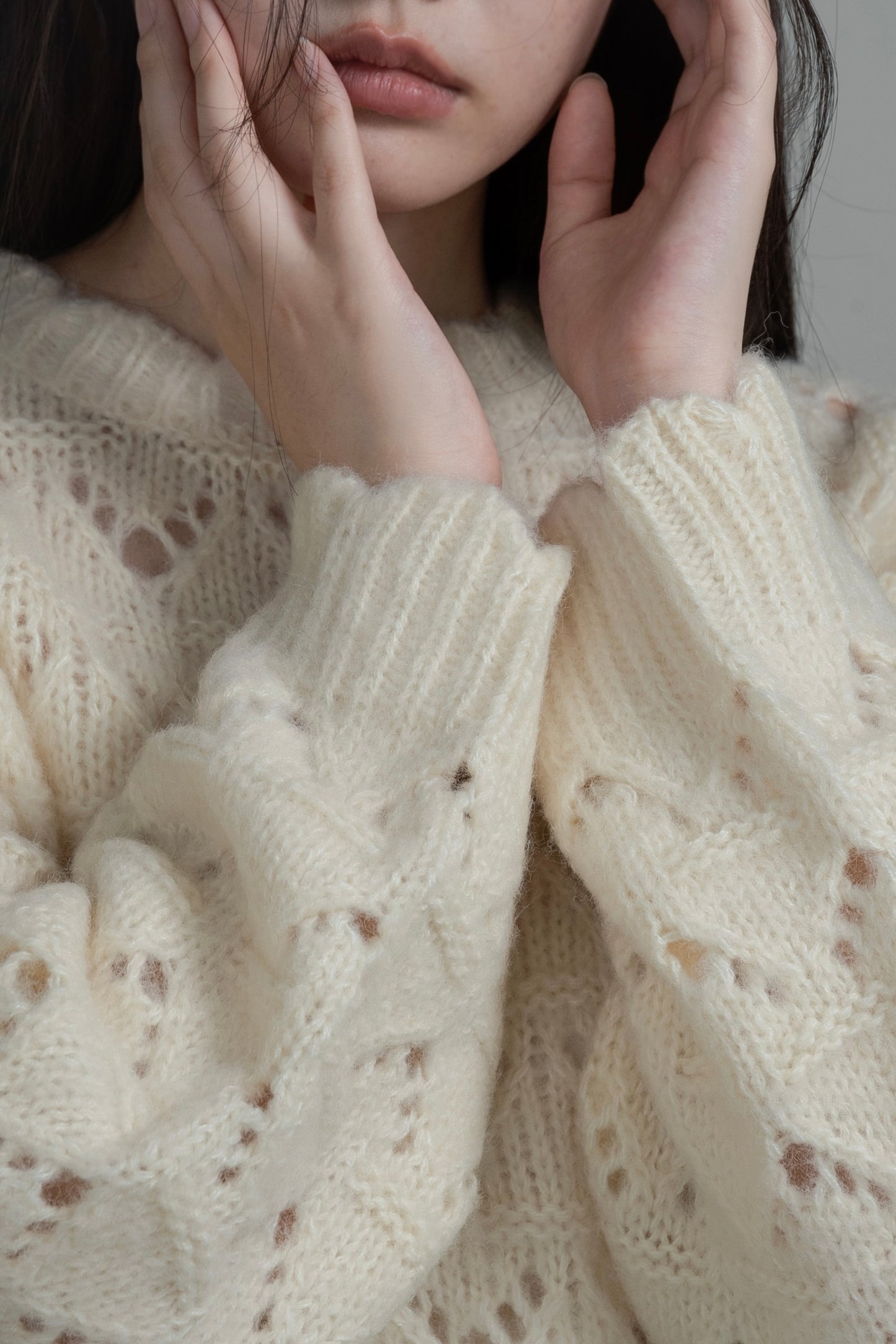 openwork scallop knit pullover
