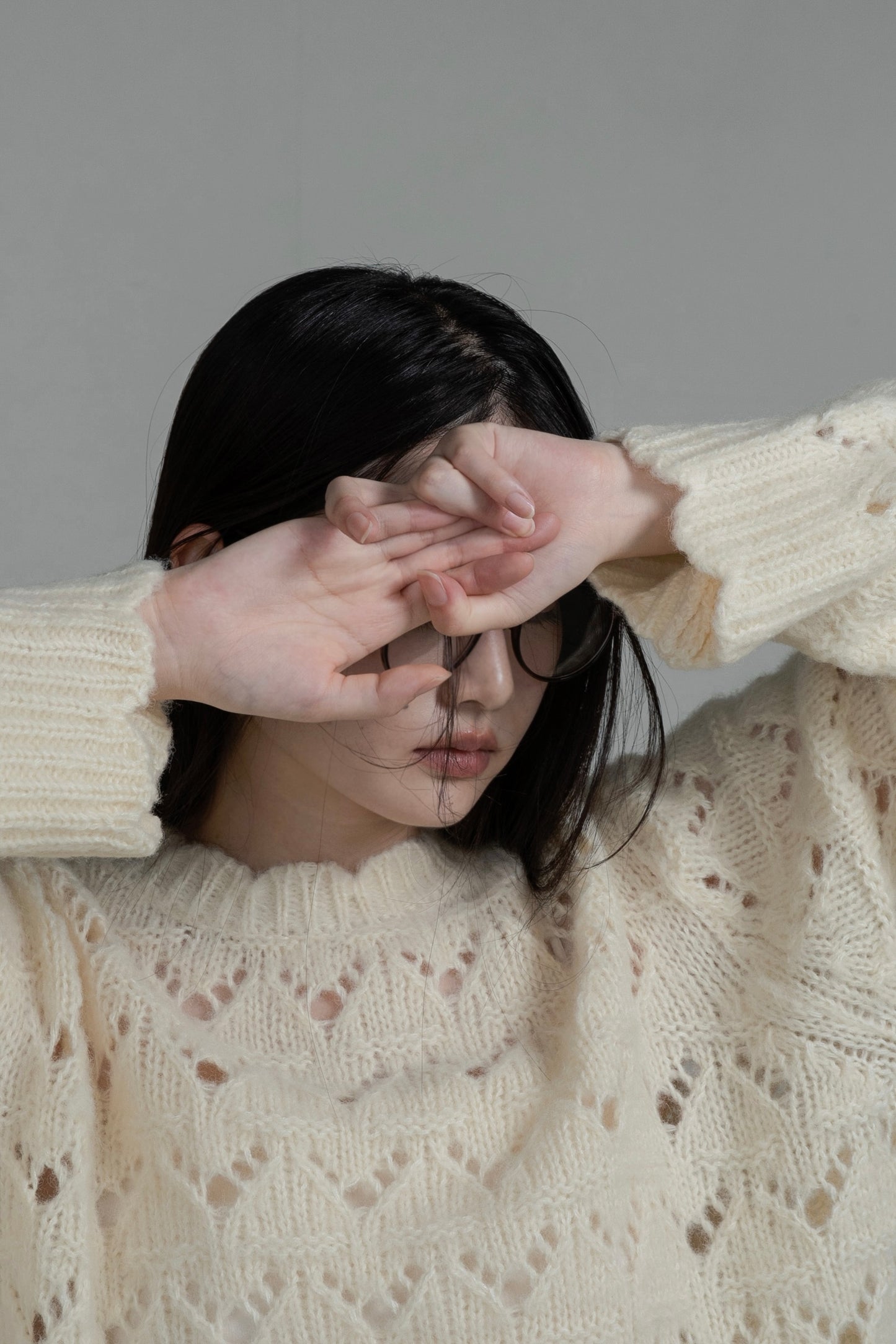 openwork scallop knit pullover