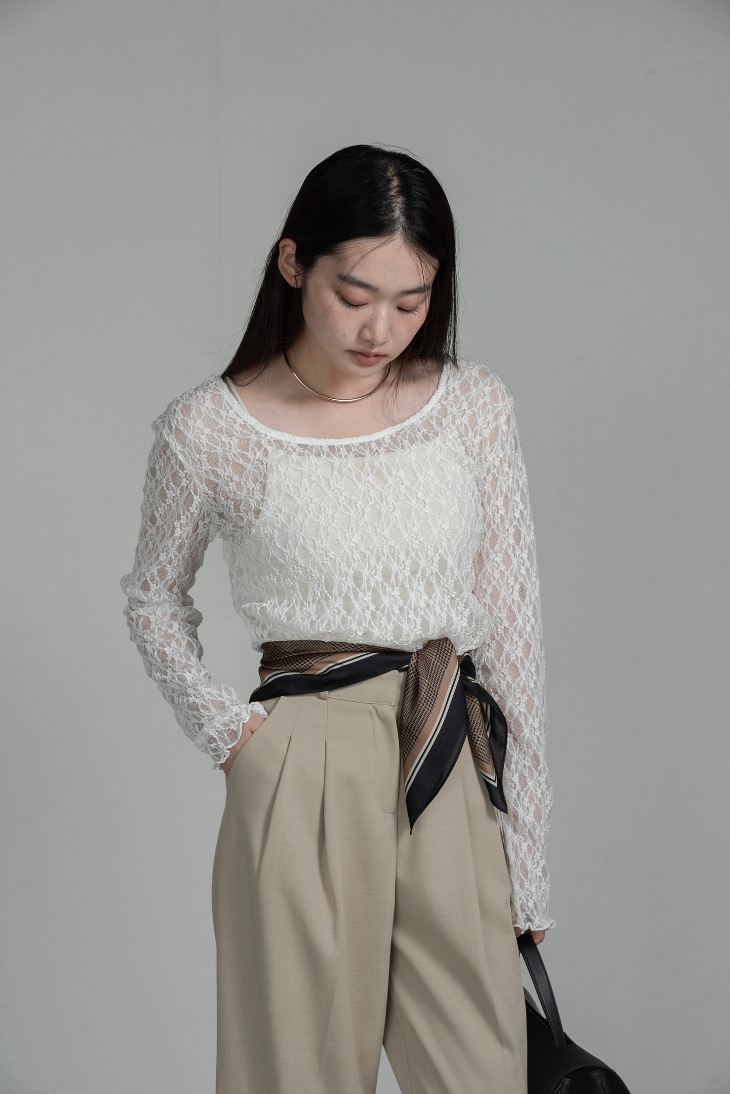 u neck sheer lace mellow tops