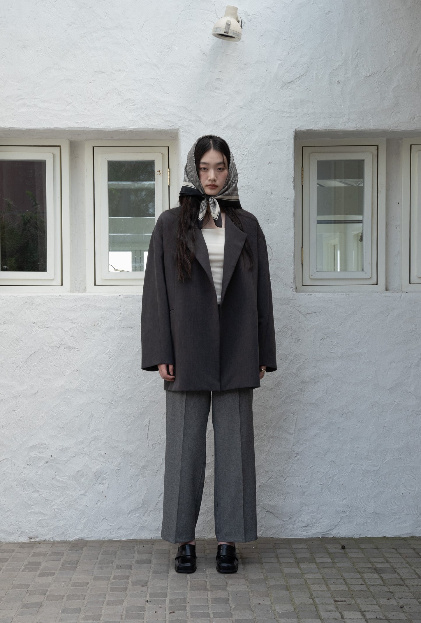 check pattern straight tuck pants