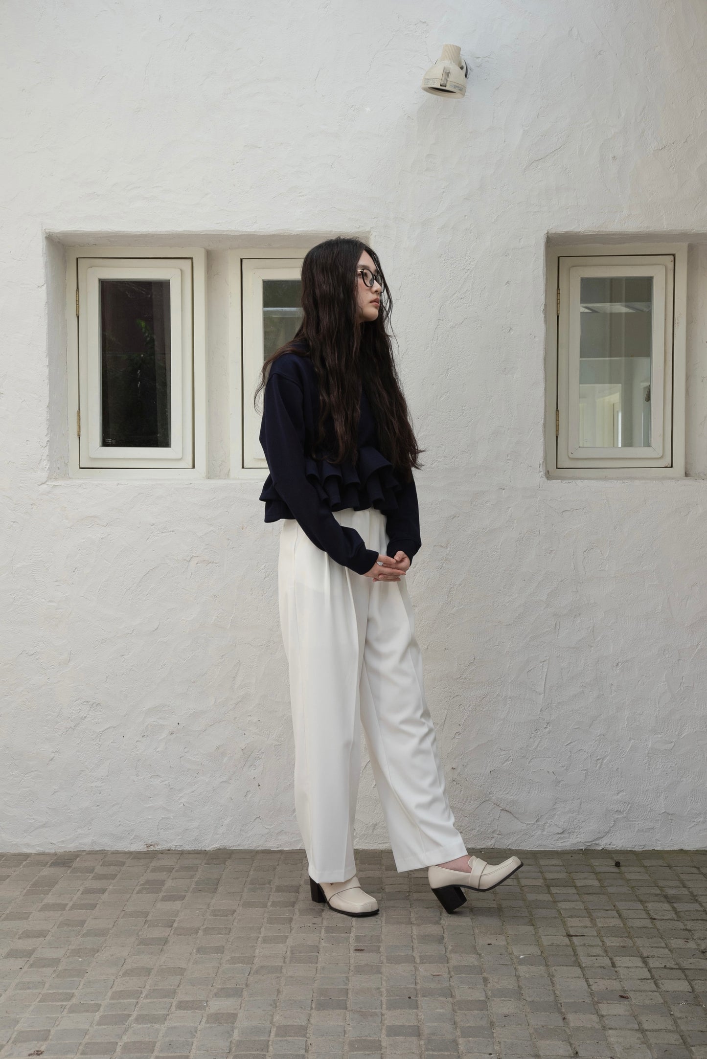 frill hem bonding sweat