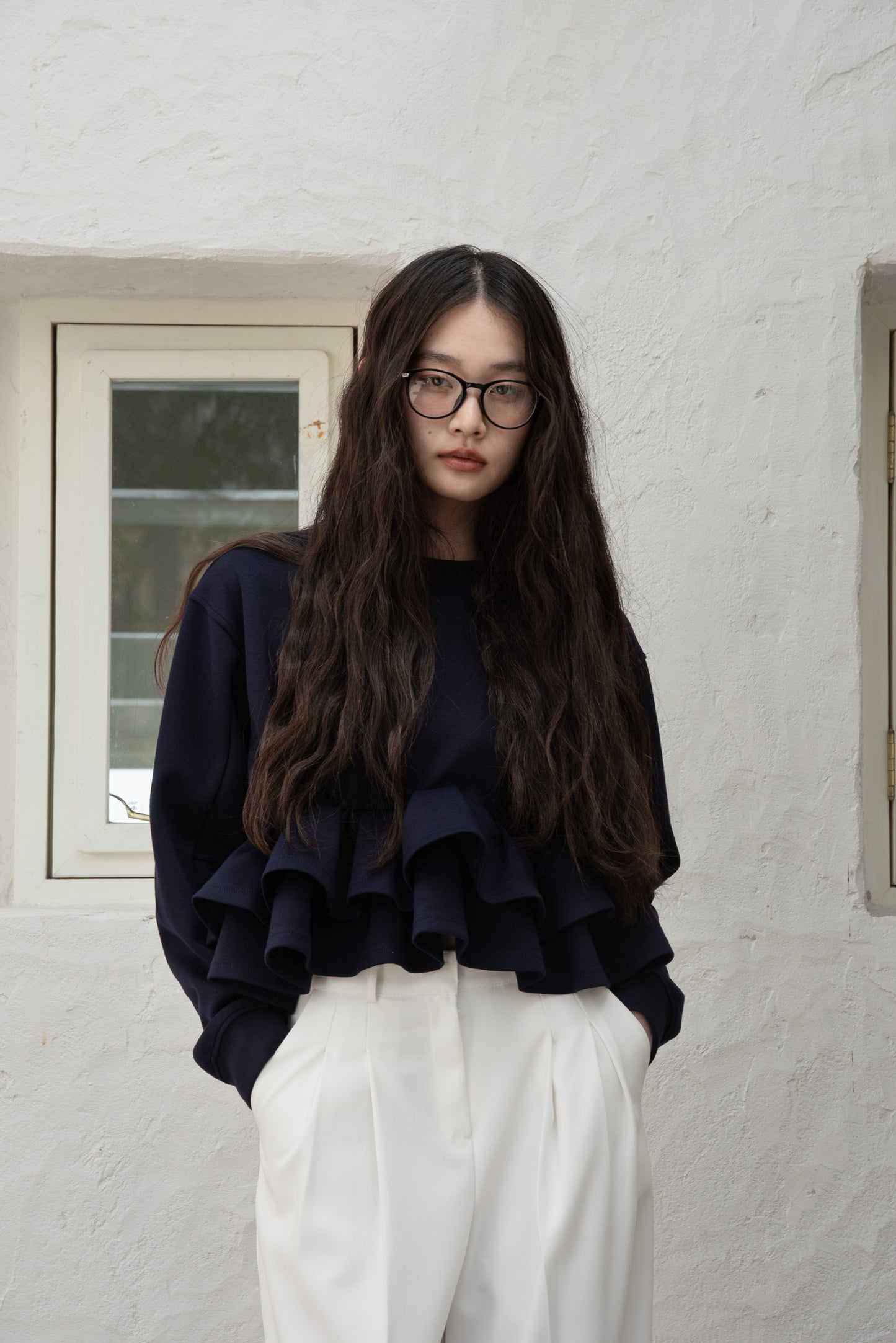 frill hem bonding sweat